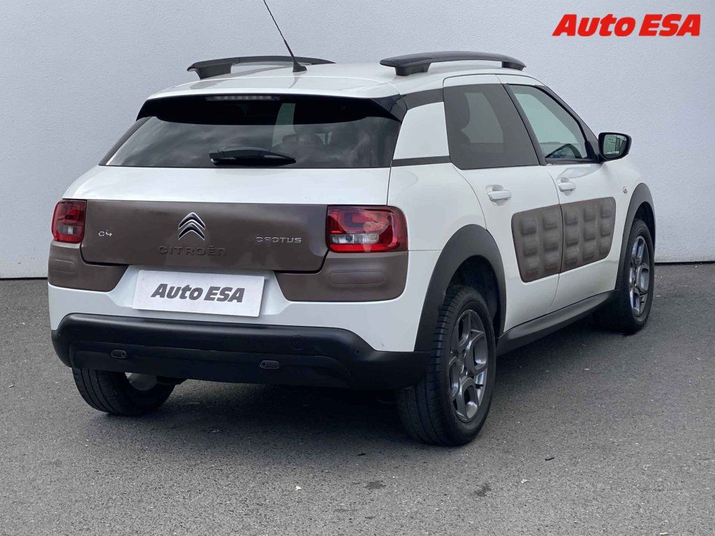 Citroën C4 Cactus, 1.6 HDi,ČR - fotka 4