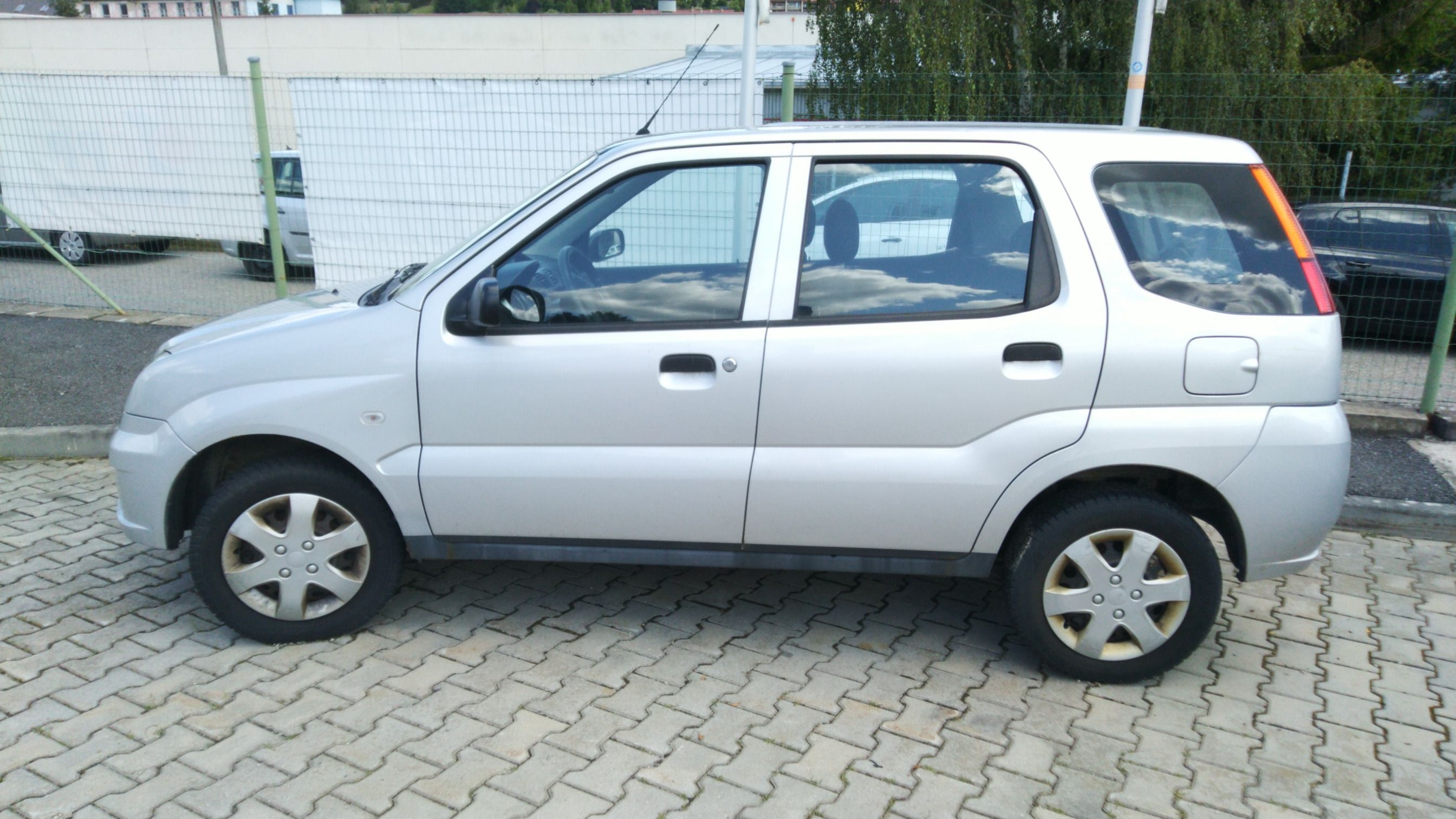 Subaru Justy, 1.3 69KW G3X 4X4 - fotka 2