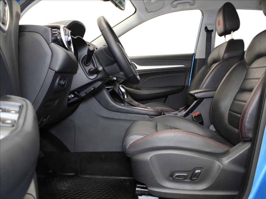 MG ZS, 1,0 TGI 82kW AT Exclusive 1.ma - fotka 6