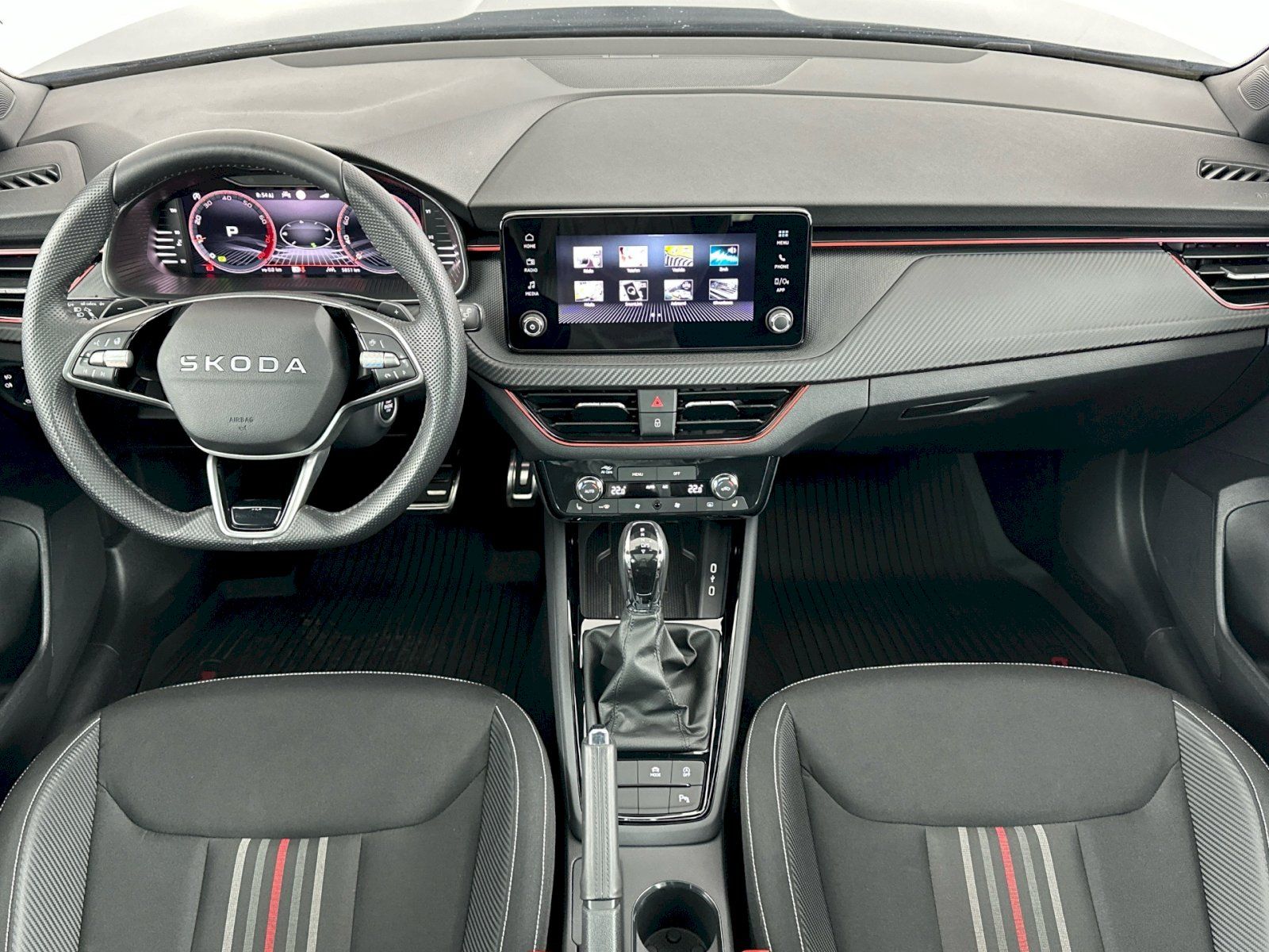 Škoda Kamiq, DSG 1.5TSI 110kW Monte Carlo - fotka 5