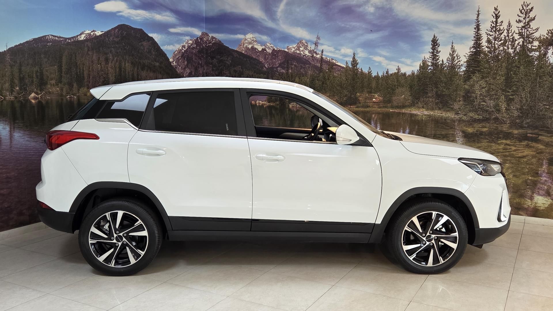 BAIC X35, 1.5T 100kW 6MT 4x2 - fotka 4