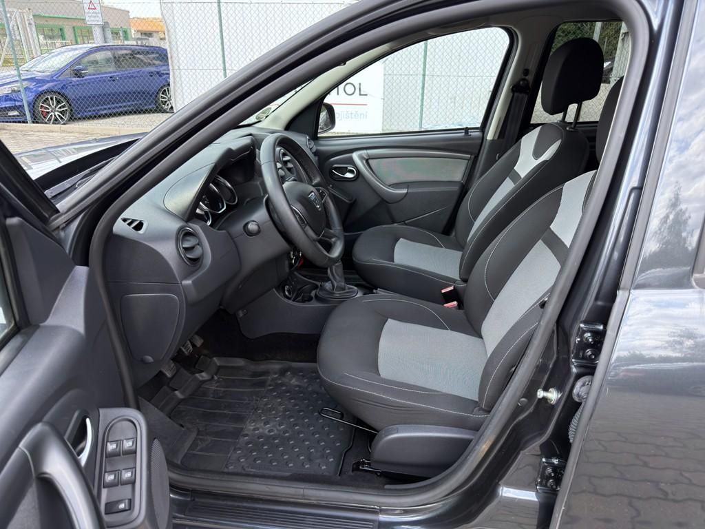 Dacia Duster, 1.2 TCe 92 kW, 4x4 serviska - fotka 6