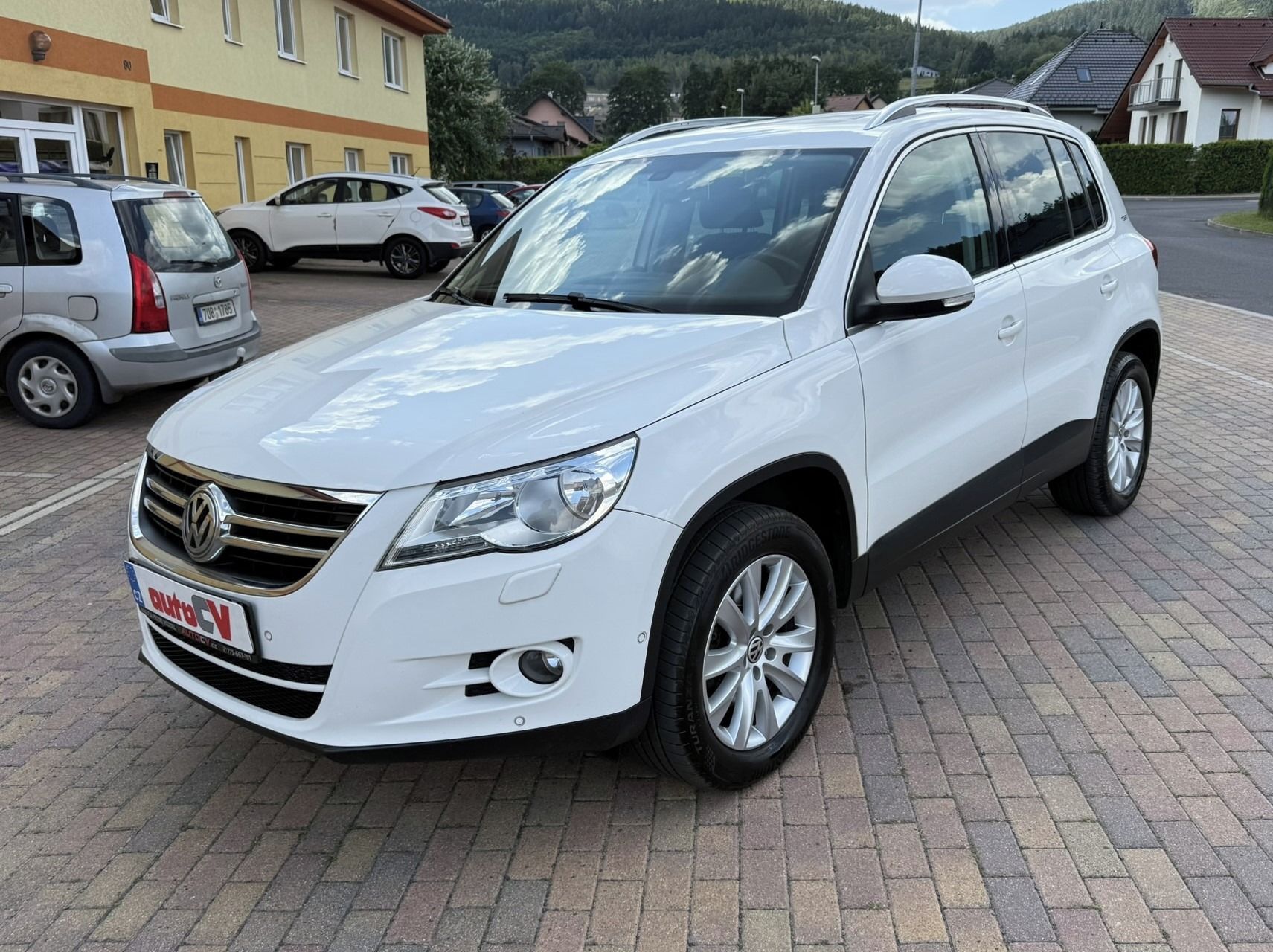 Volkswagen Tiguan, 1.4 TSI 90kW TEAM VÝHŘEV,TAŽNÉ - fotka 2