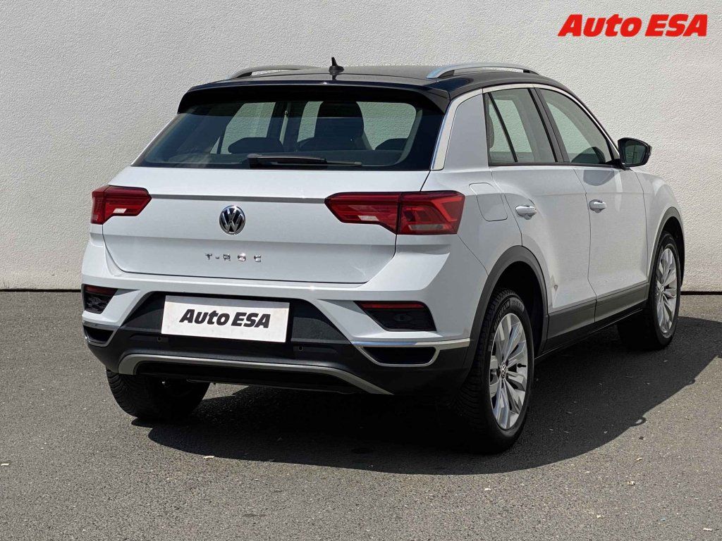 Volkswagen T-Roc, 1.5 TSi,Lounge - fotka 4