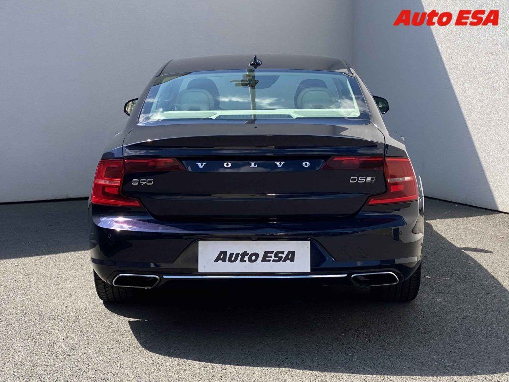 Volvo S90, 2.0 D5 AWD,ČR,Inscription - fotka 5