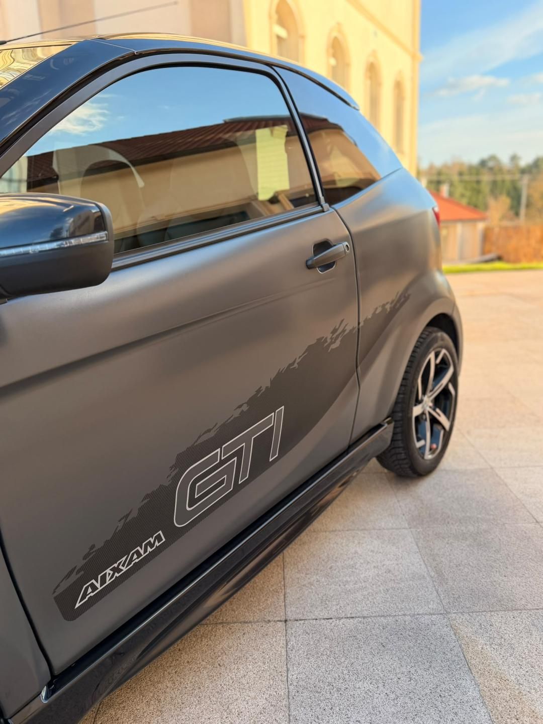 Aixam Coupé, GTI, Euro 5, nízký nájezd - fotka 4