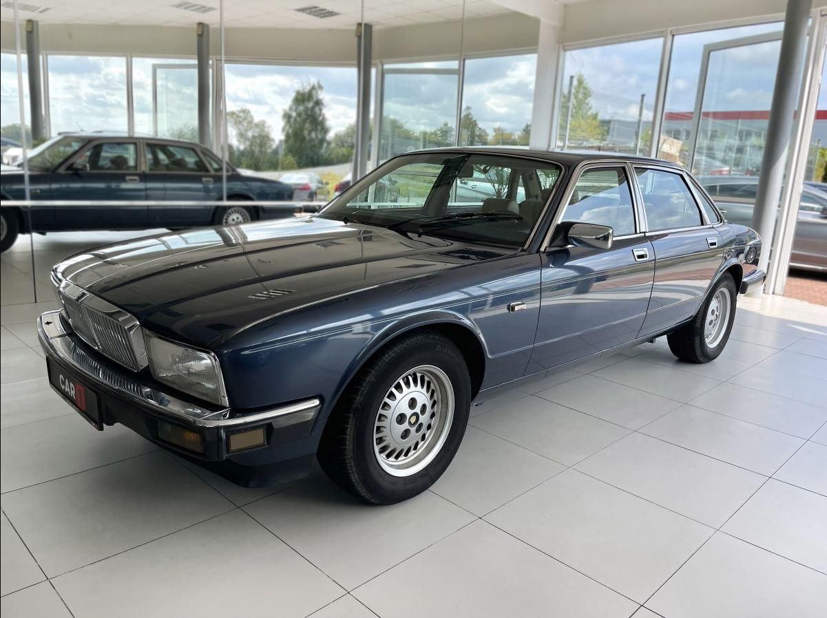 Jaguar XJ, 3.6 Sovereign*1.majitel - fotka 2