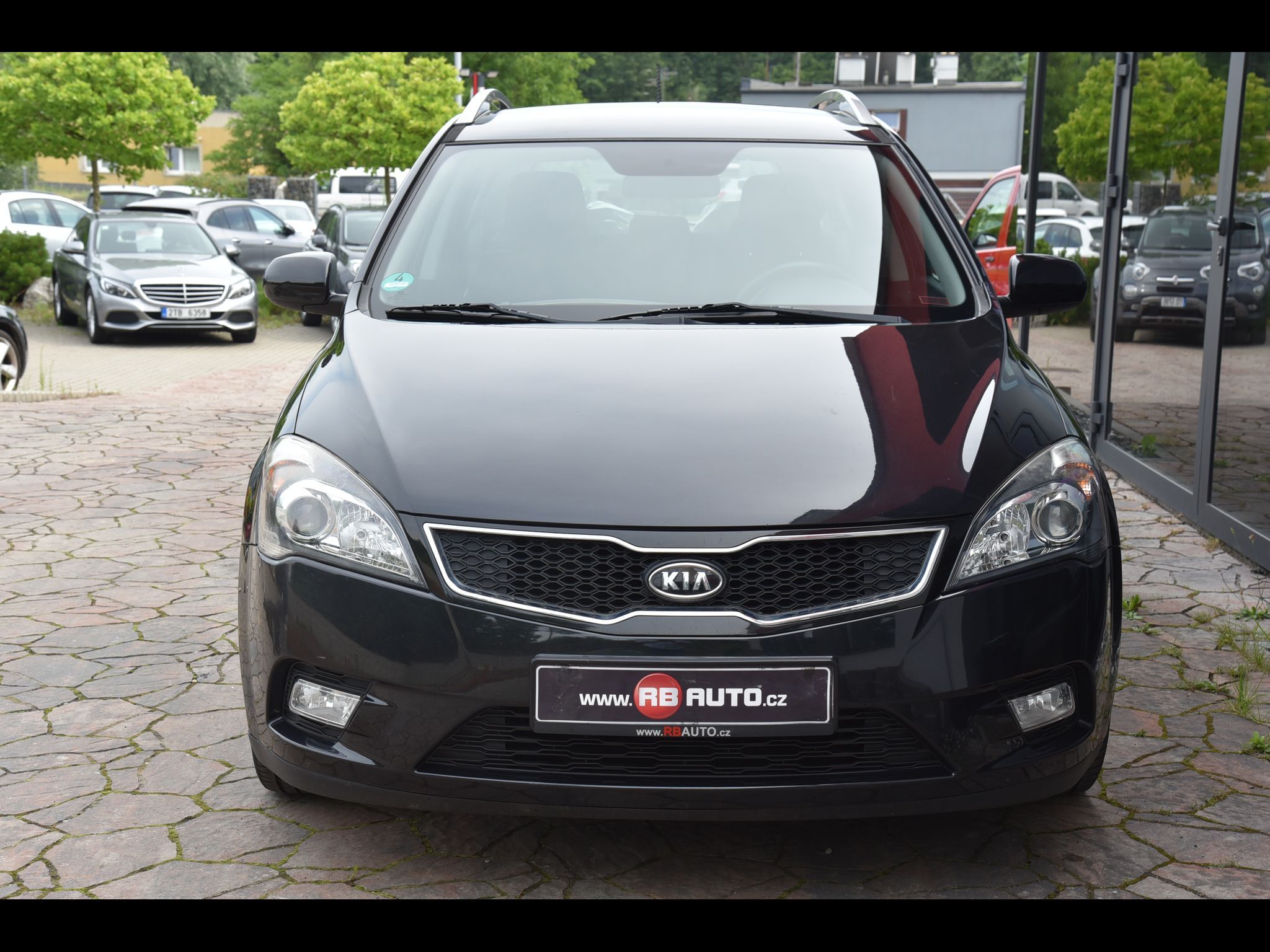 Kia Cee´d, 1.4i 66 kw SportWagon - fotka 2