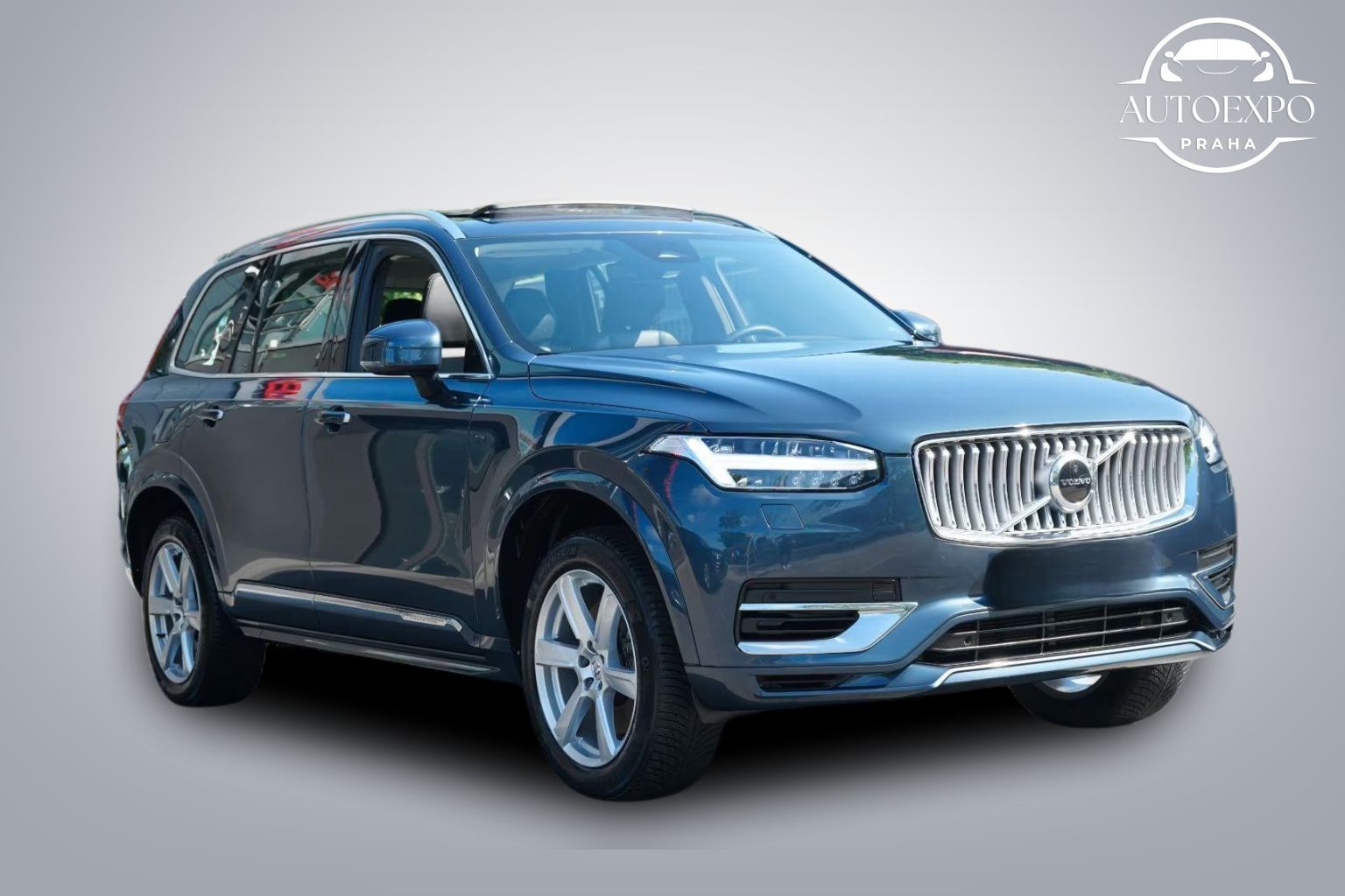 Volvo XC90, T8 RECHARGE PLUG-IN*7míst