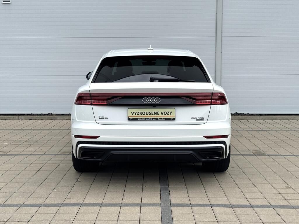 Audi Q8, S-line 3.0 TDI 210 kW - fotka 6