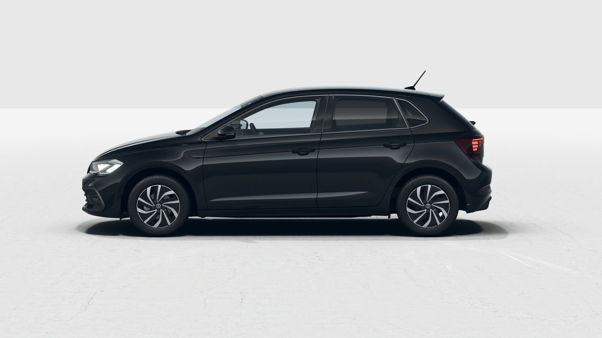 Volkswagen Polo, Polo Love 1,0 TSI 70 kW 7DSG - fotka 2