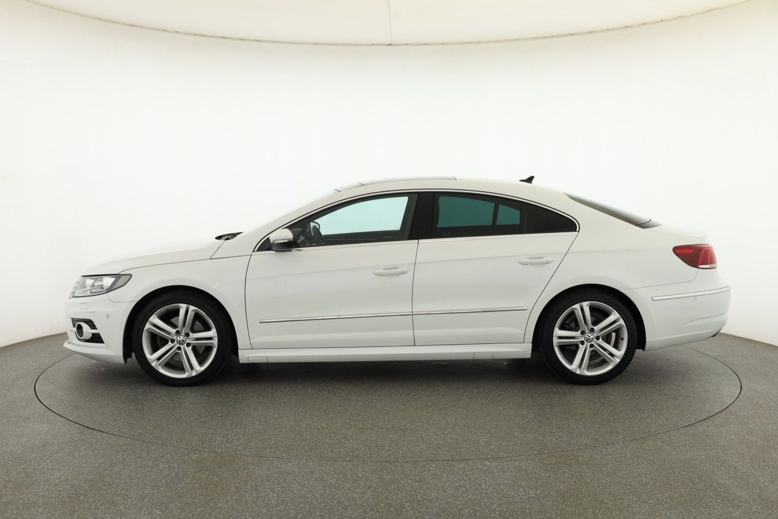 Volkswagen CC, 2.0 TDI, R-line, Serv.kniha - fotka 3