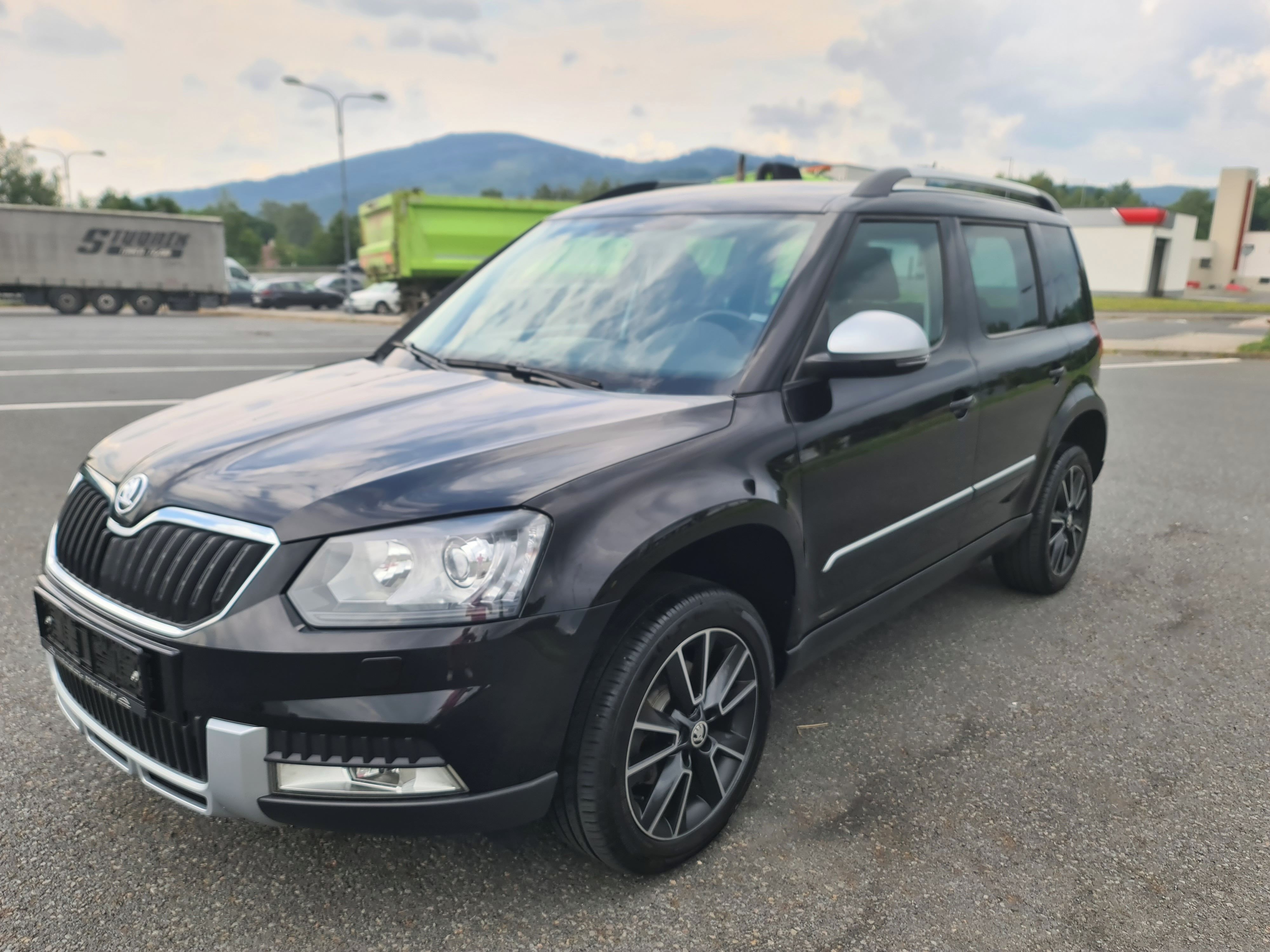 Škoda Yeti, 2.0 TDi 103-KW 4x4 ADVENTURE - fotka 3