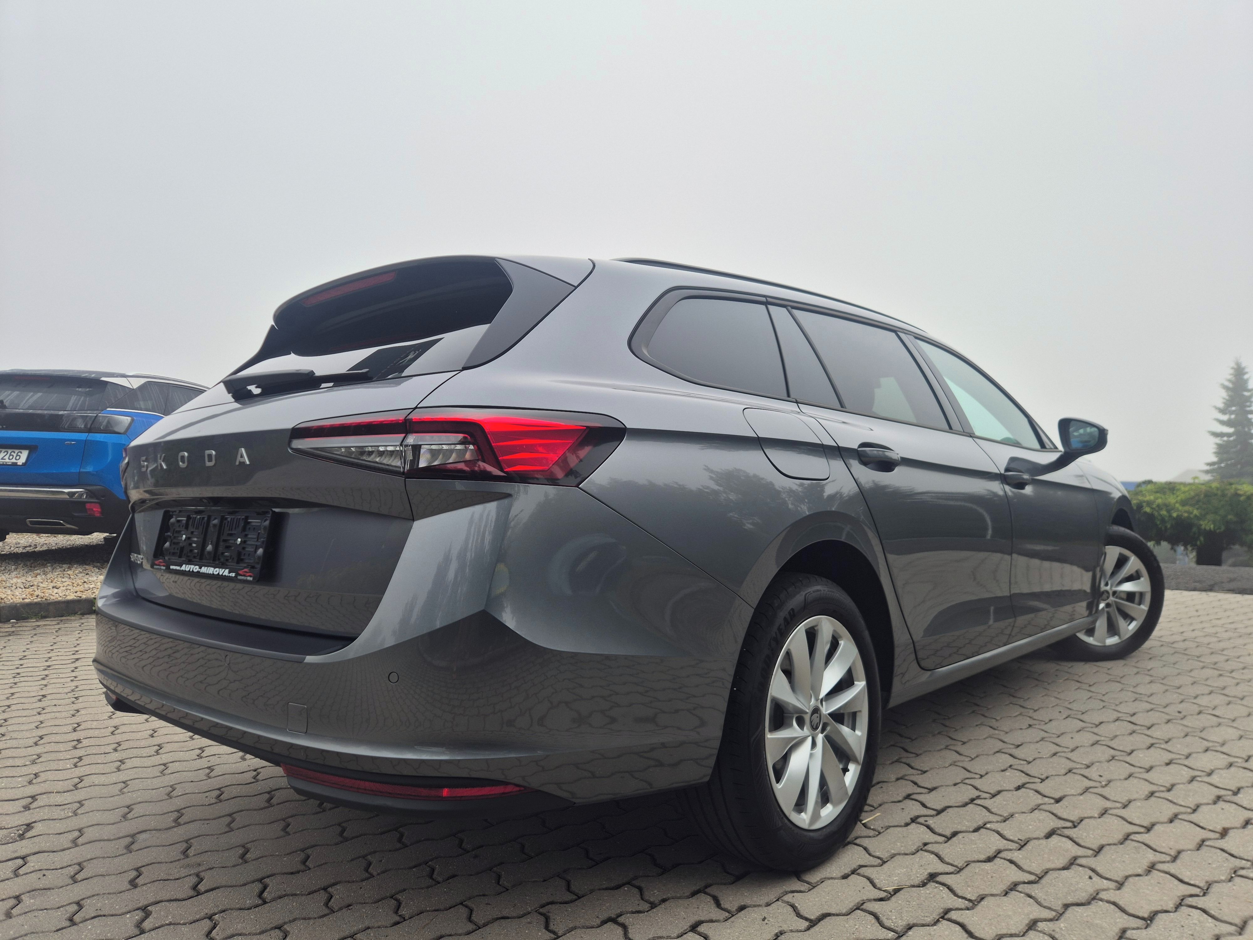 Škoda Superb, STAV NOVEHO VOZU - fotka 6