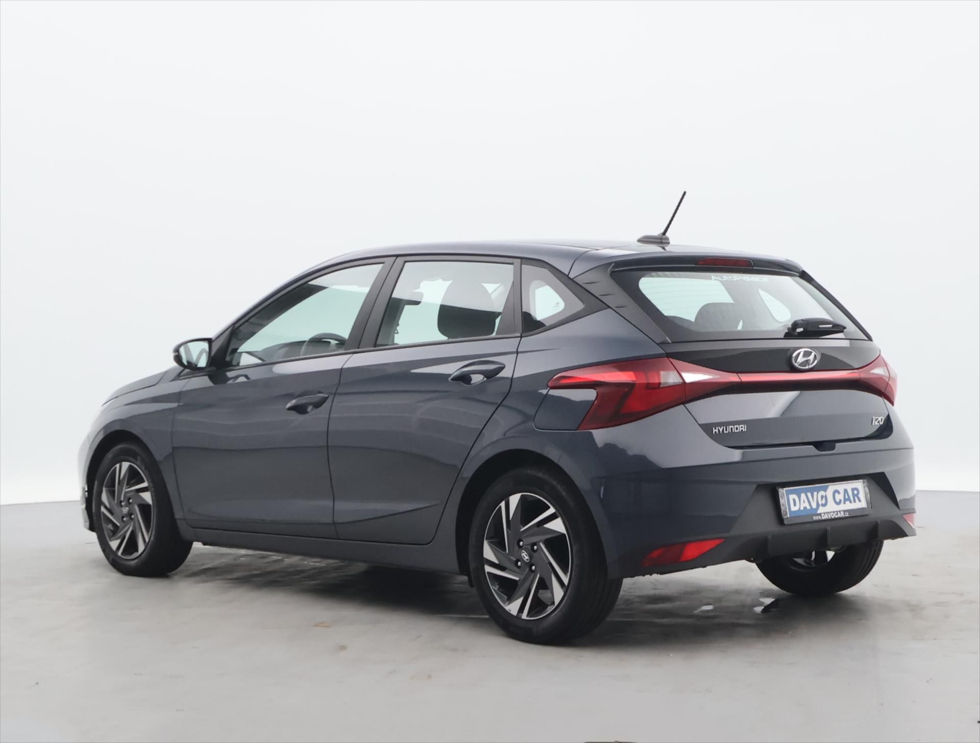 Hyundai i20, 1,0 T-GDI 73kW Comfort Club CZ - fotka 5