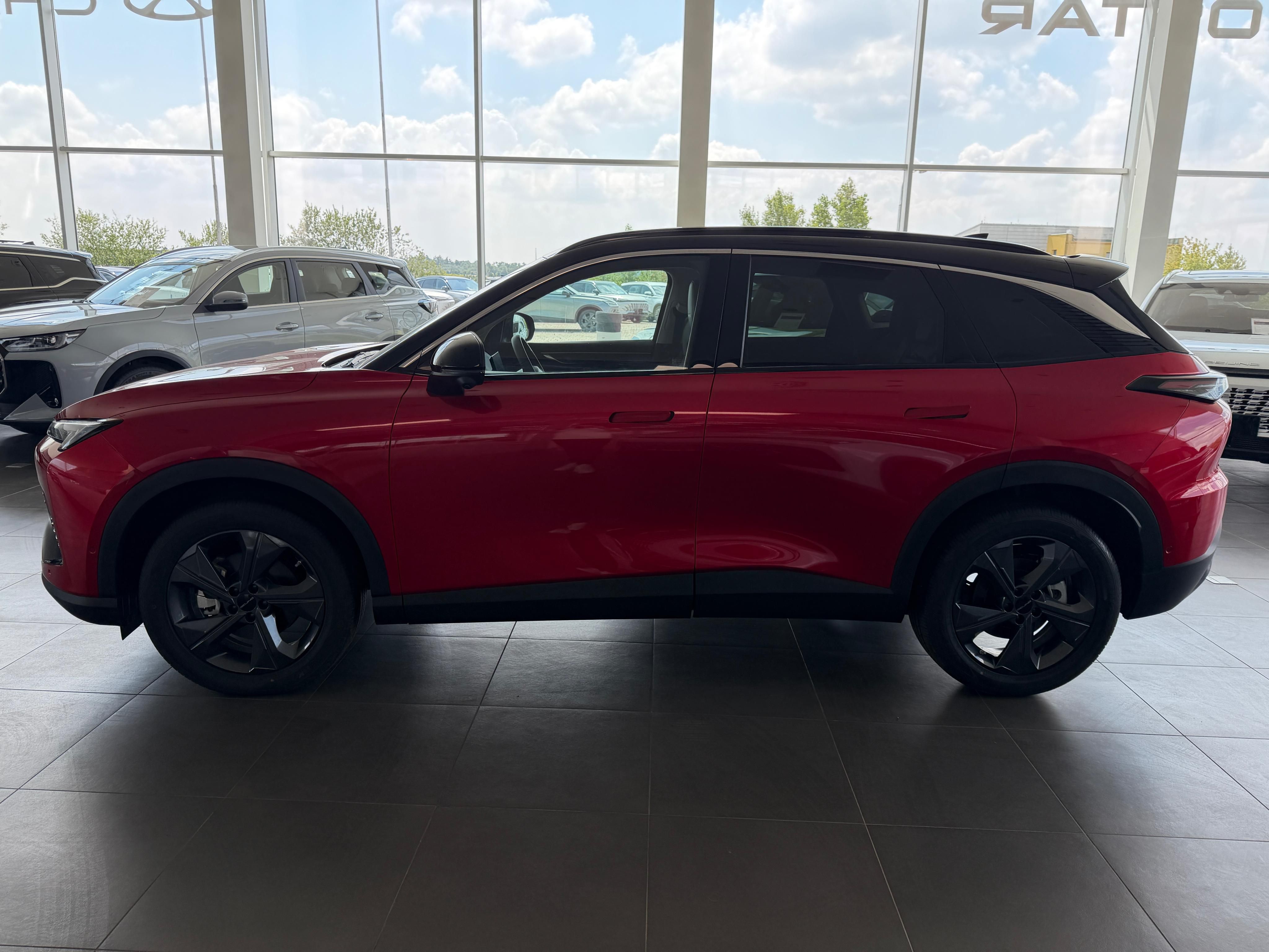 BAIC X55, ALL IN 130KW PANORAMA DCT - fotka 4