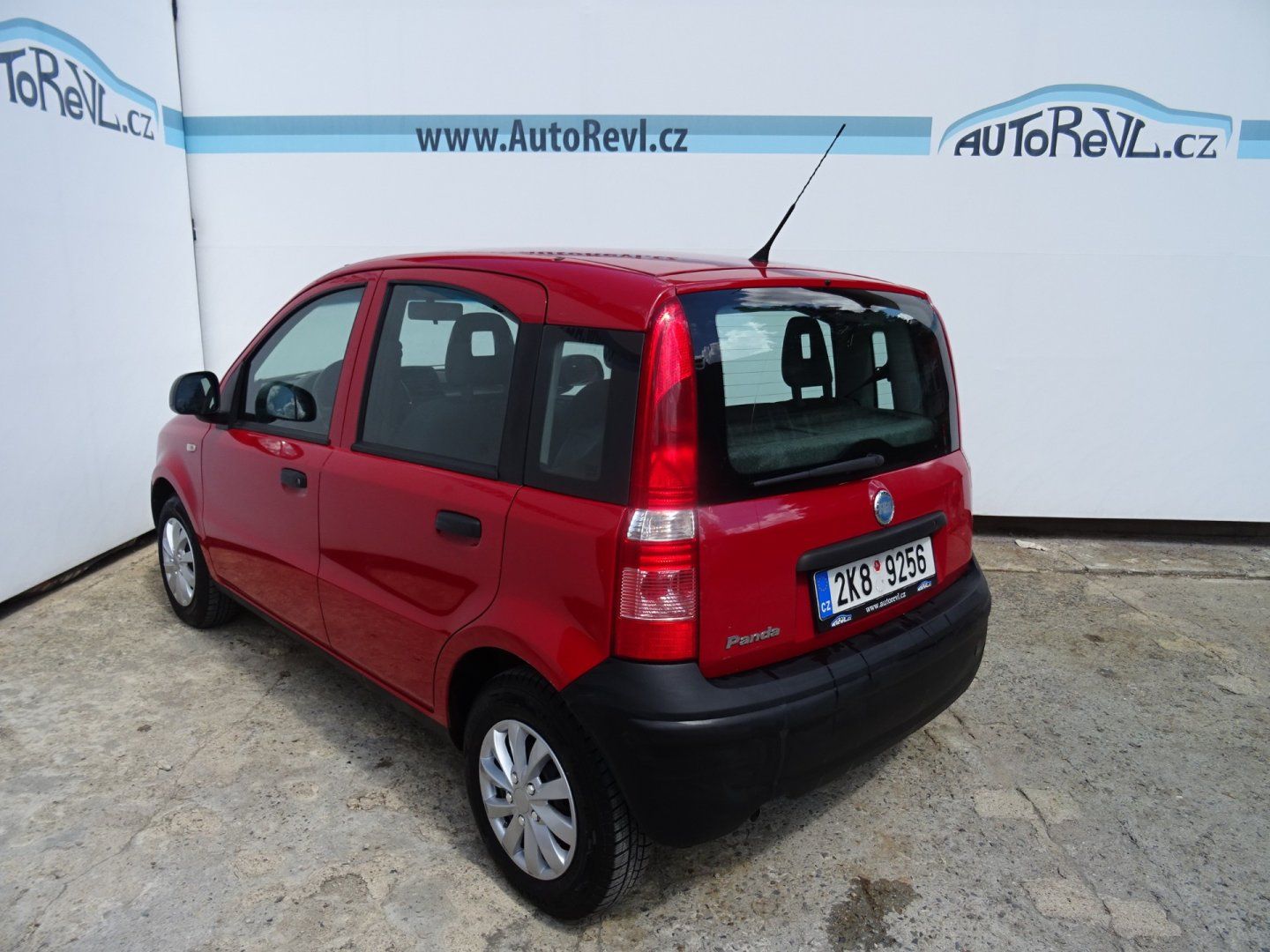 Fiat Panda, 1.1i,NovéČR,s.kniha - fotka 3
