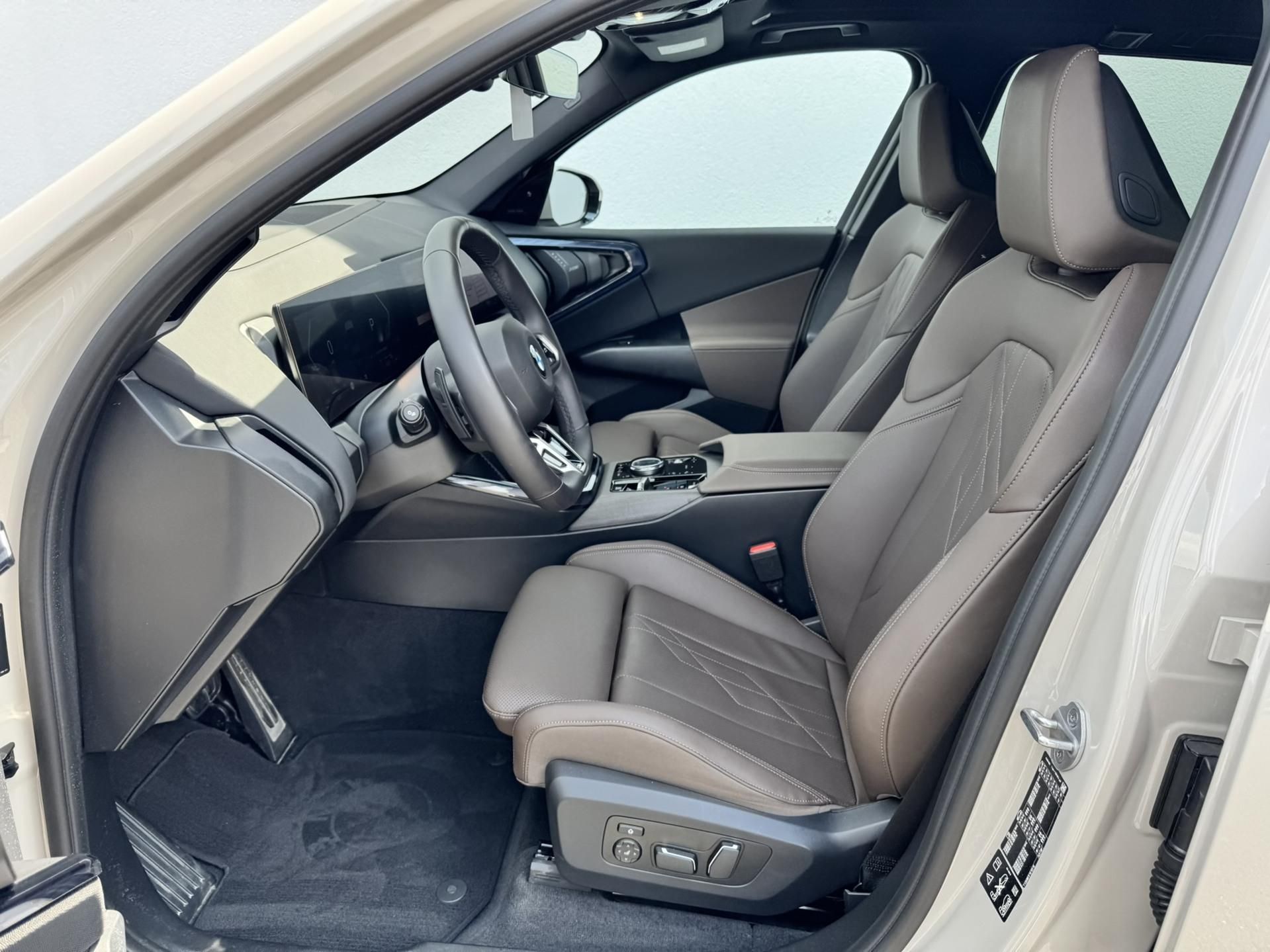 BMW X3, X3 20D xDrive Tažné Nezávislé - fotka 6