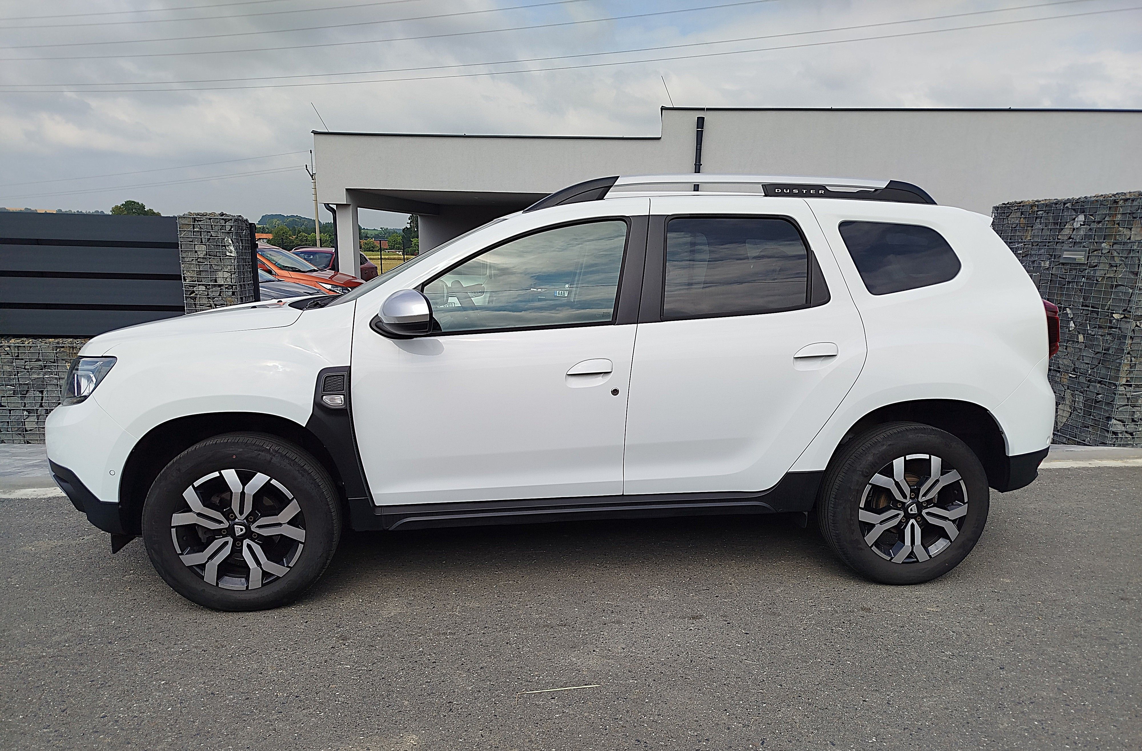 Dacia Duster, 1.3TCe,110kw Automat,1 majitel - fotka 2