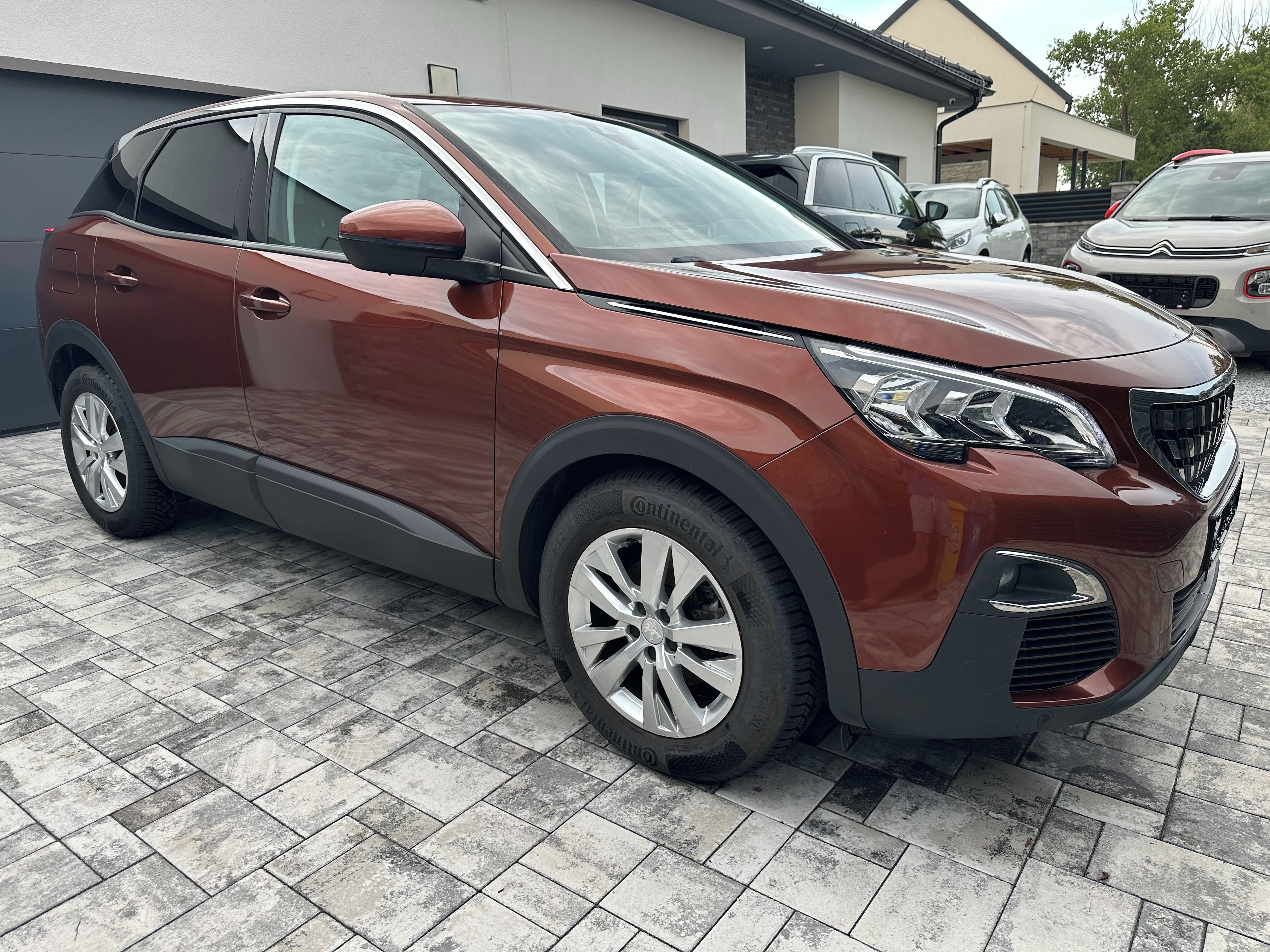 Peugeot 3008, 1,2 PT AUTOMAT, KAMERA, NAVI - fotka 2
