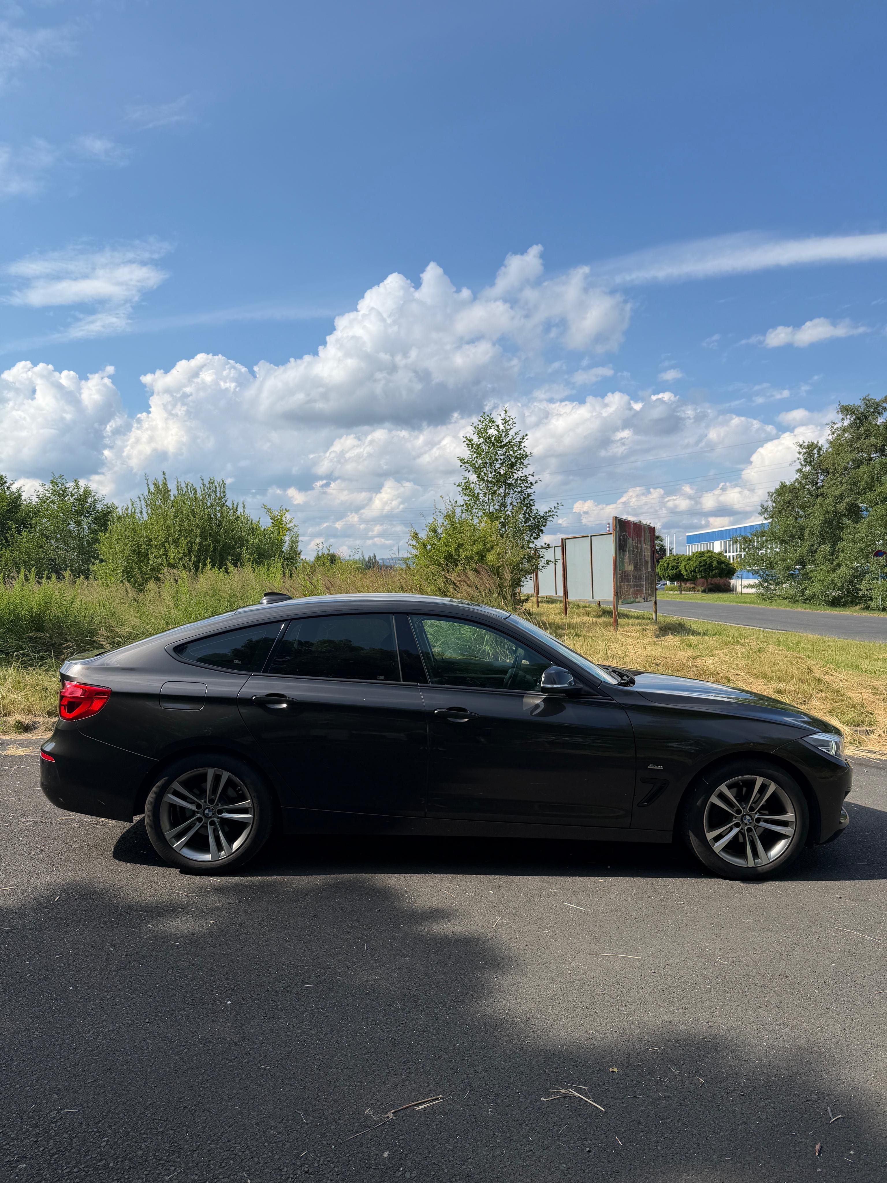 BMW Řada 3 - fotka 2
