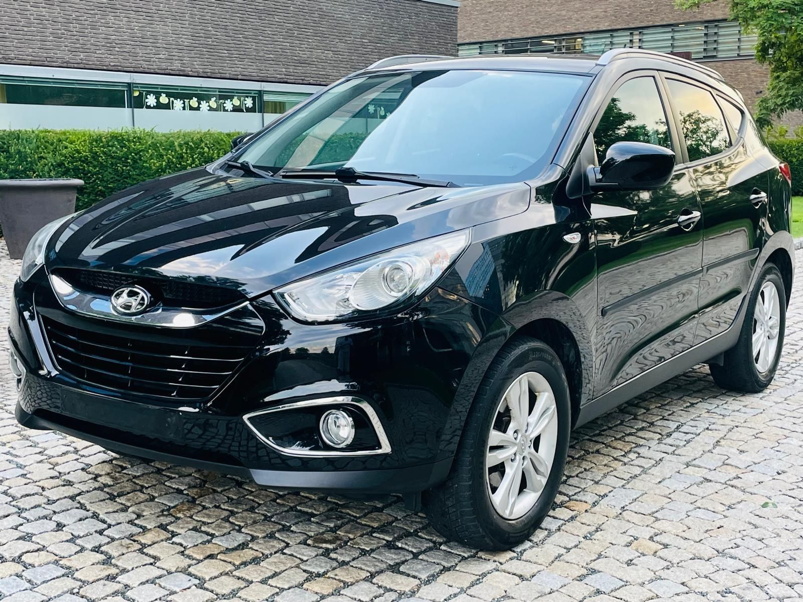 Hyundai ix35, 2.0i MANUÁL VÝHŘEV TAŽNÉ - fotka 4