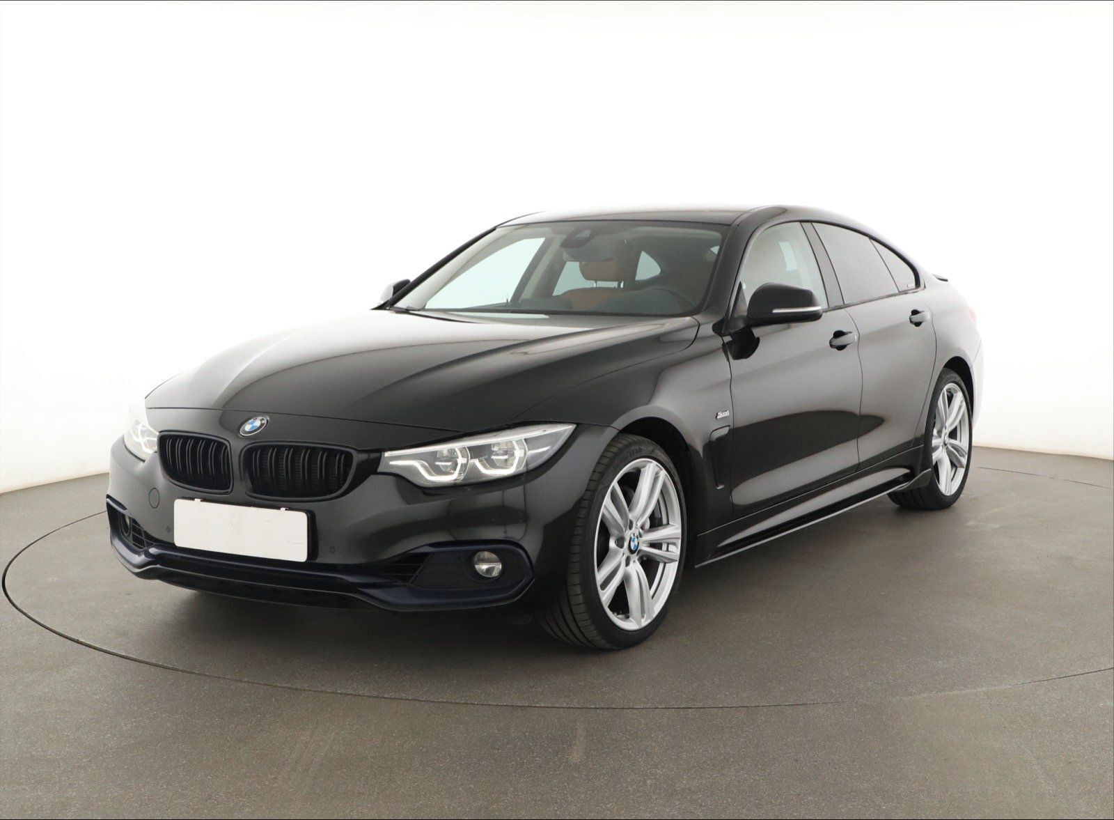 BMW Řada 4, 435d xDrive Gran Coupé - fotka 2