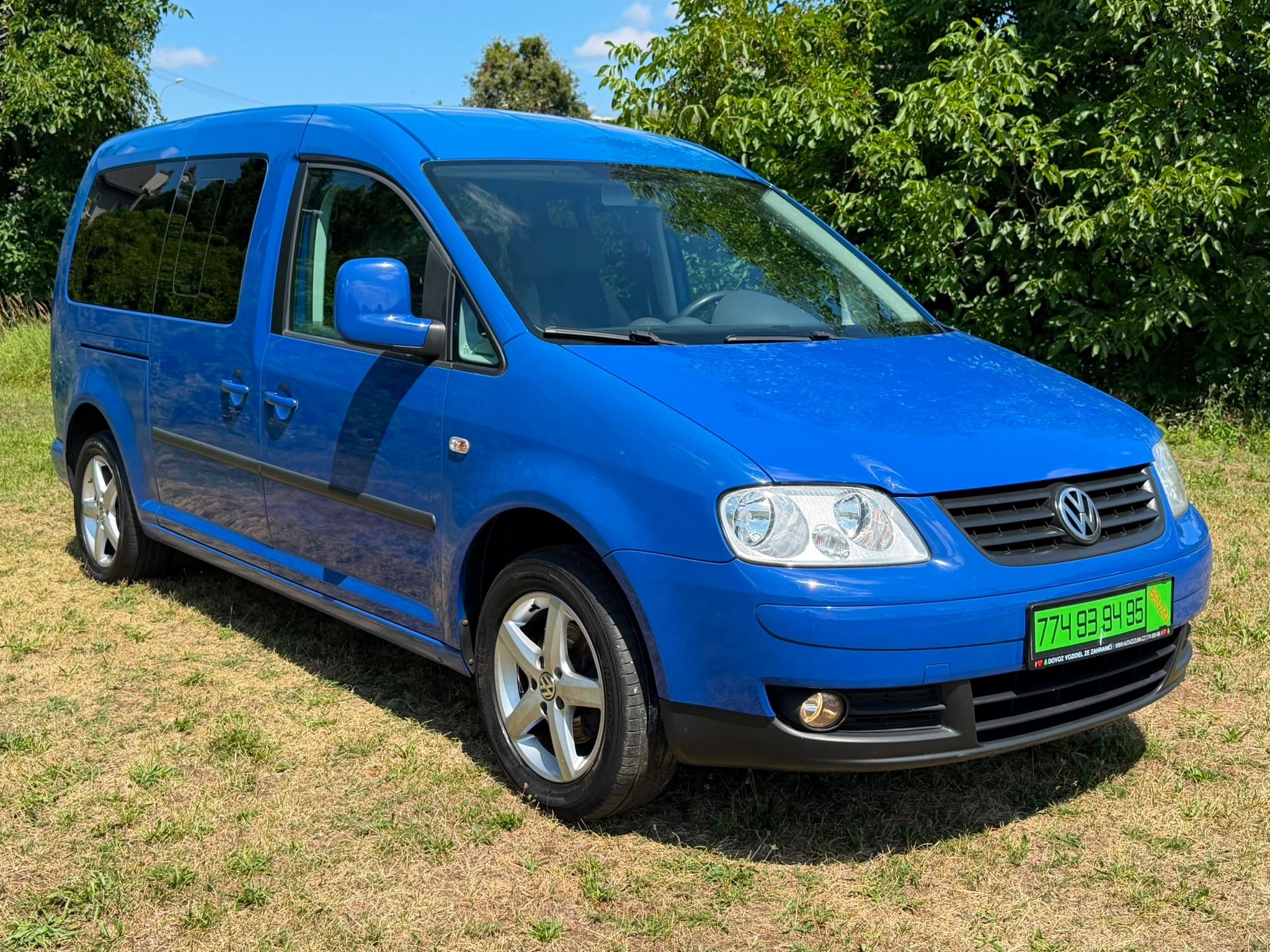 Volkswagen Caddy, MAXI LIFE 1,6 MPI - 7 MÍST !! - fotka 3