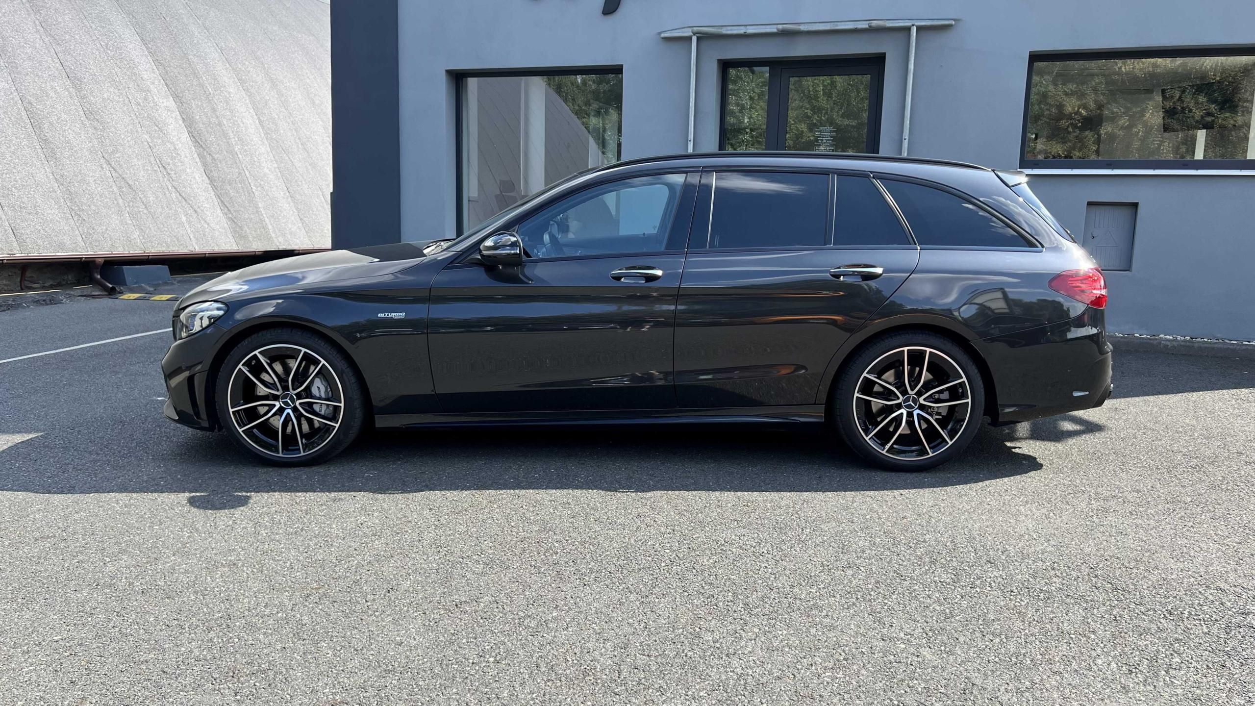Mercedes-Benz Třídy C, C43 AMG TOP STAV DPH - fotka 2