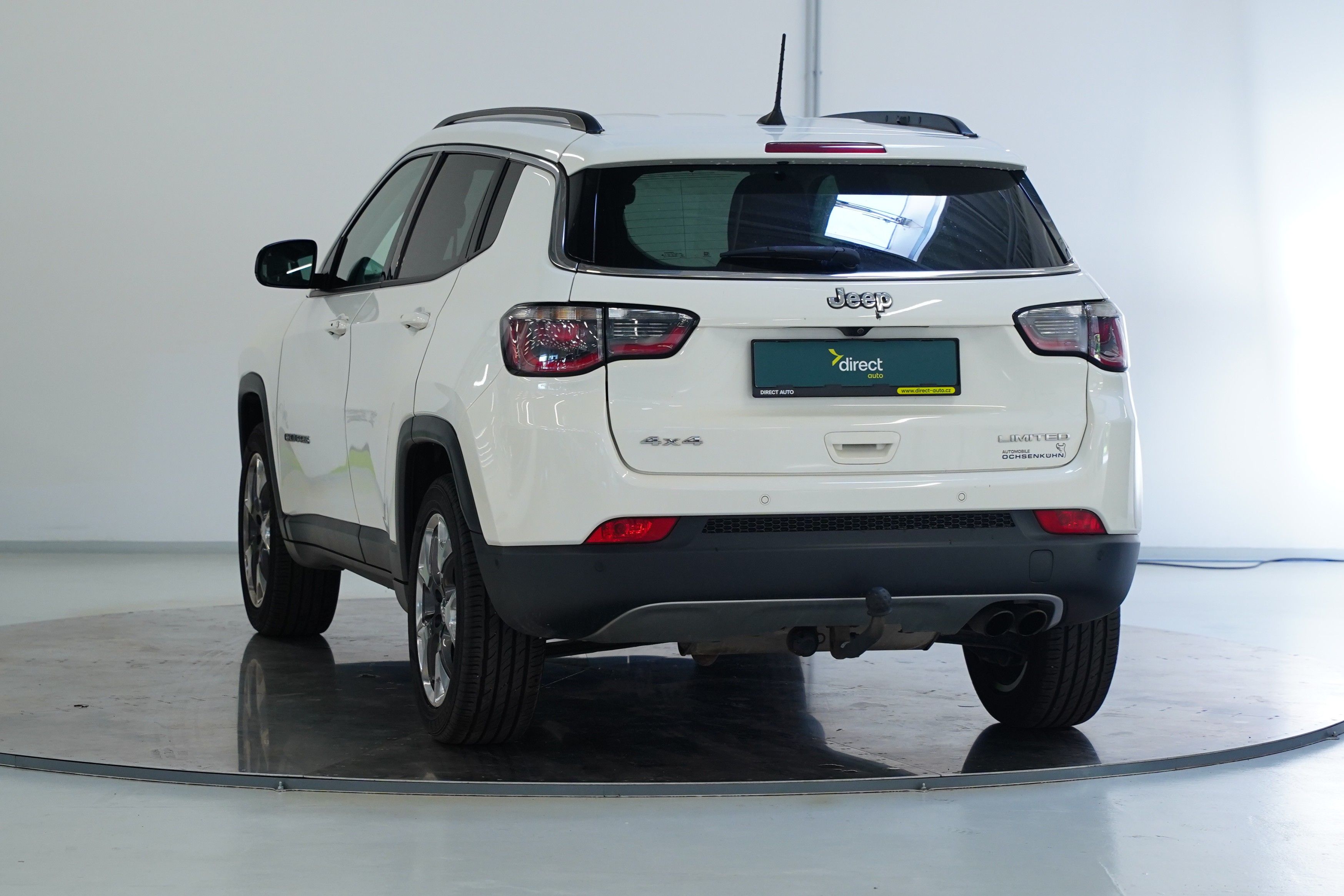 Jeep Compass, 1.4 M-Air 125 kW 4WD Limited - fotka 2