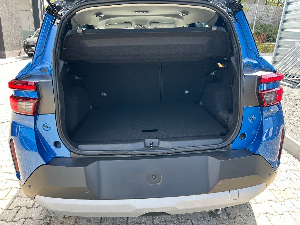 Opel Frontera, GS 1,2 Turbo 107kW AT Mild-hyb - fotka 6