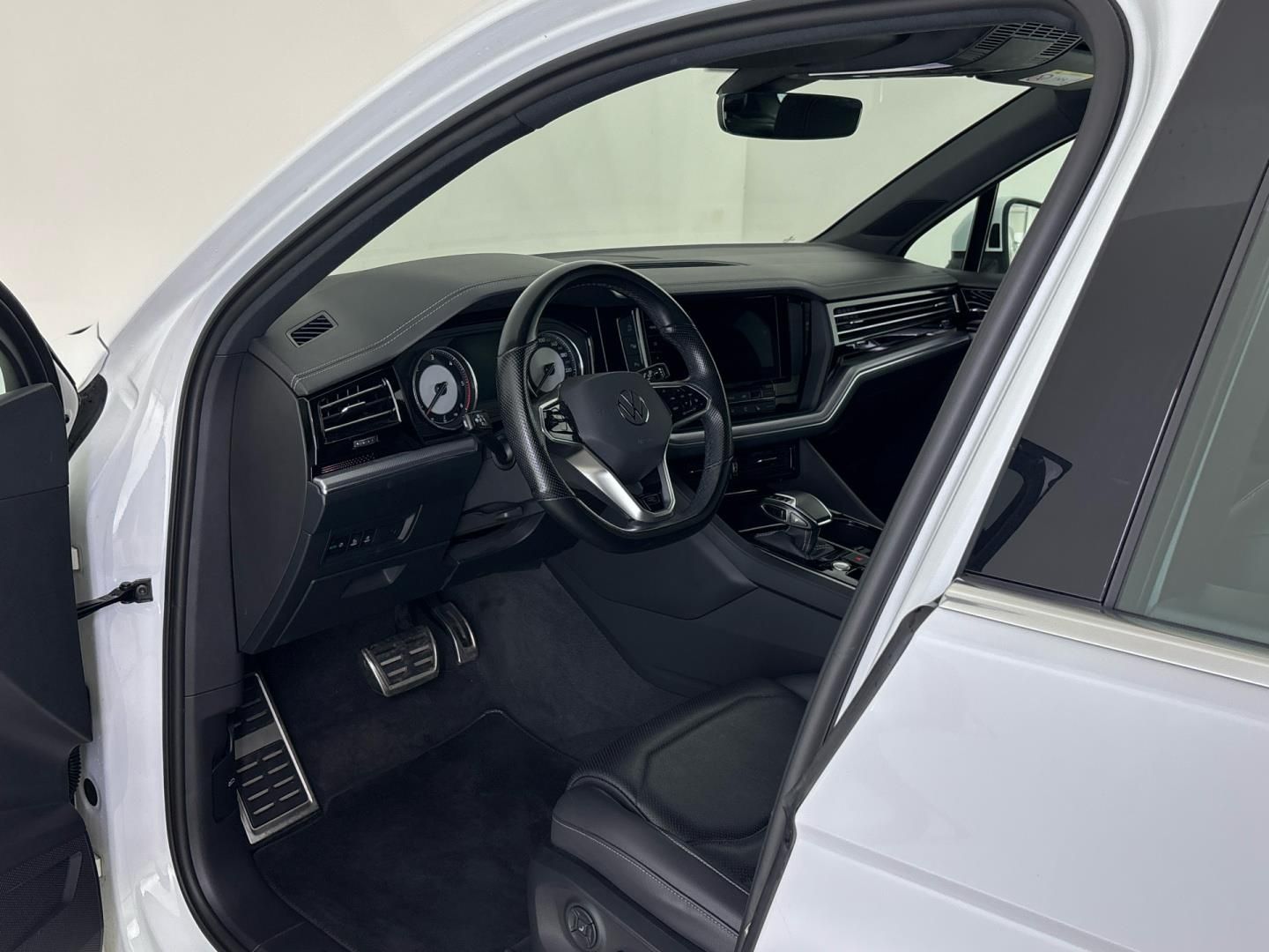 Volkswagen Touareg, 3.0 TDI / 210 kW R-Line - fotka 6