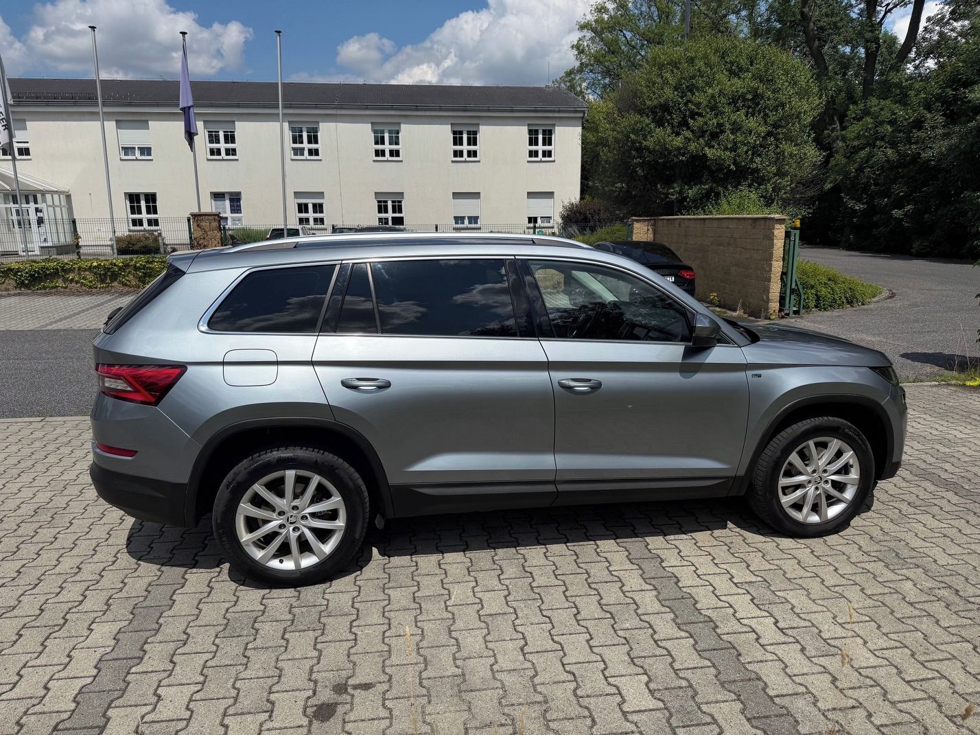 Škoda Kodiaq, 2.0TDI 140kwDSG 4x4 Style Plus - fotka 4