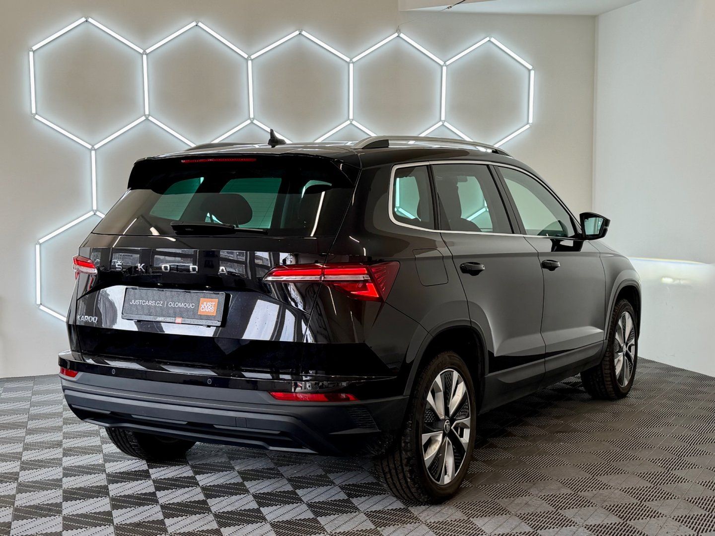 Škoda Karoq, 2.0TDi, ČR, 85kW - fotka 4
