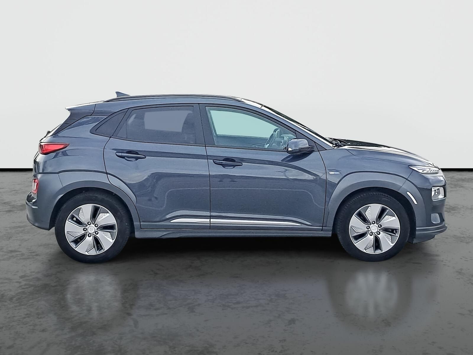 Hyundai Kona, Electric 64 kWh, SoH 96% - fotka 6