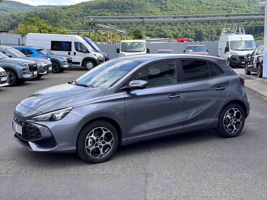 MG MG3, Hybrid+ (195k) Exclusive - fotka 5
