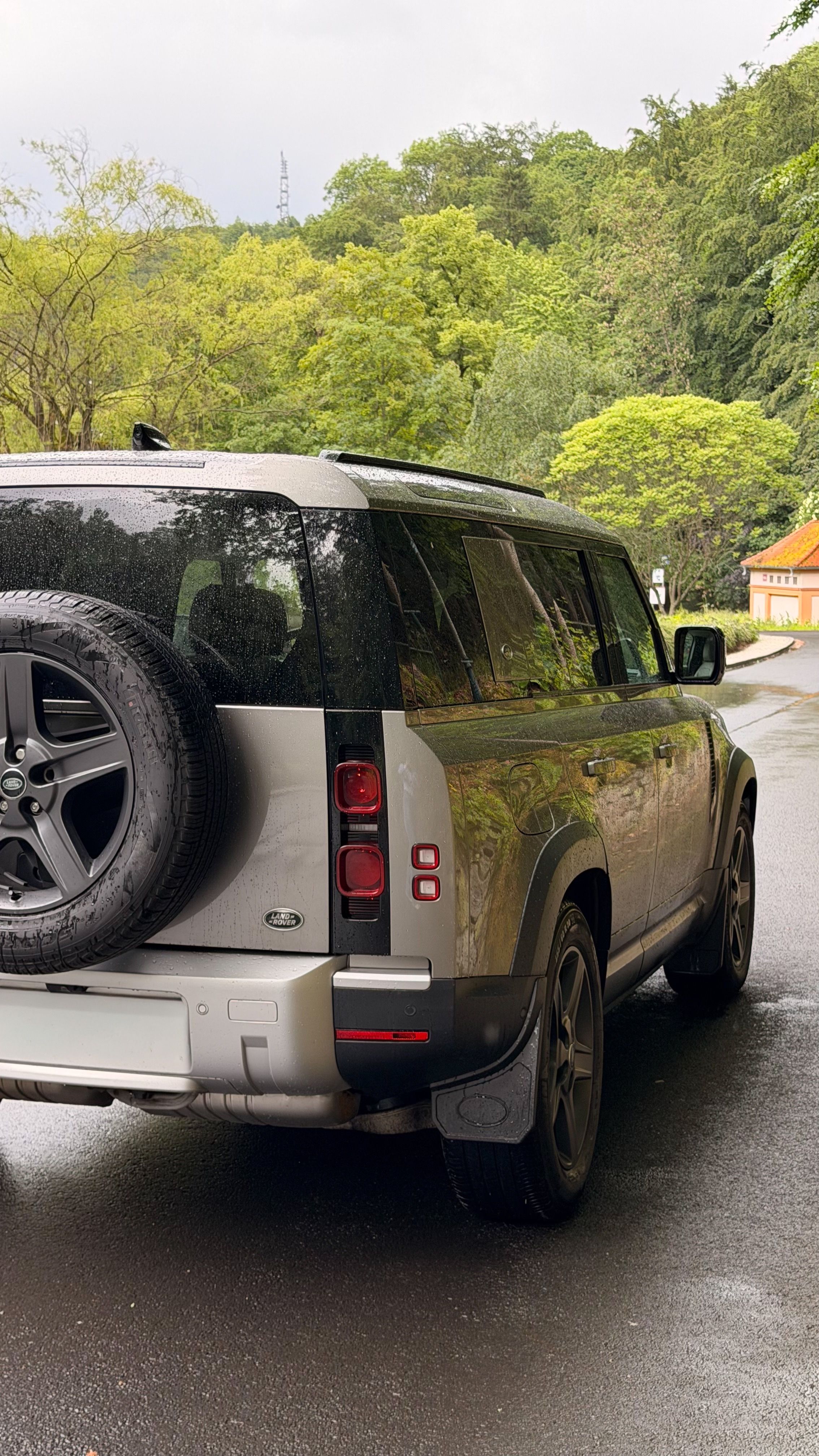 Land Rover Defender, 110 SE 3.0 D MHEV AWD - fotka 6