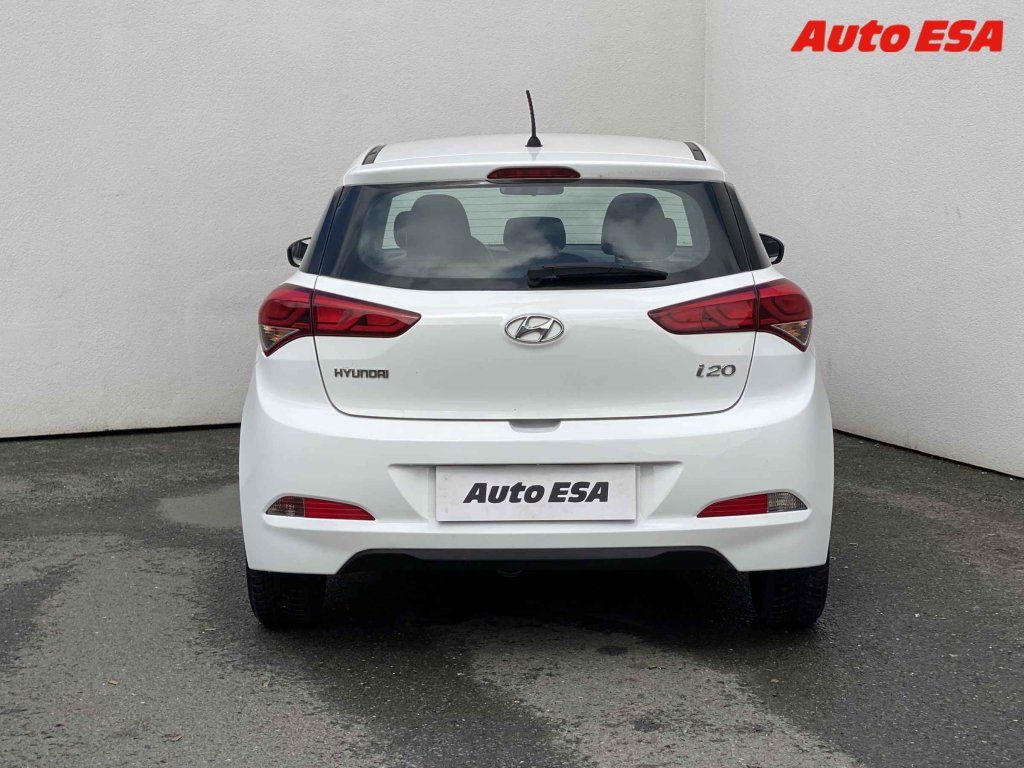 Hyundai i20, 1.2i,ČR,Family - fotka 5