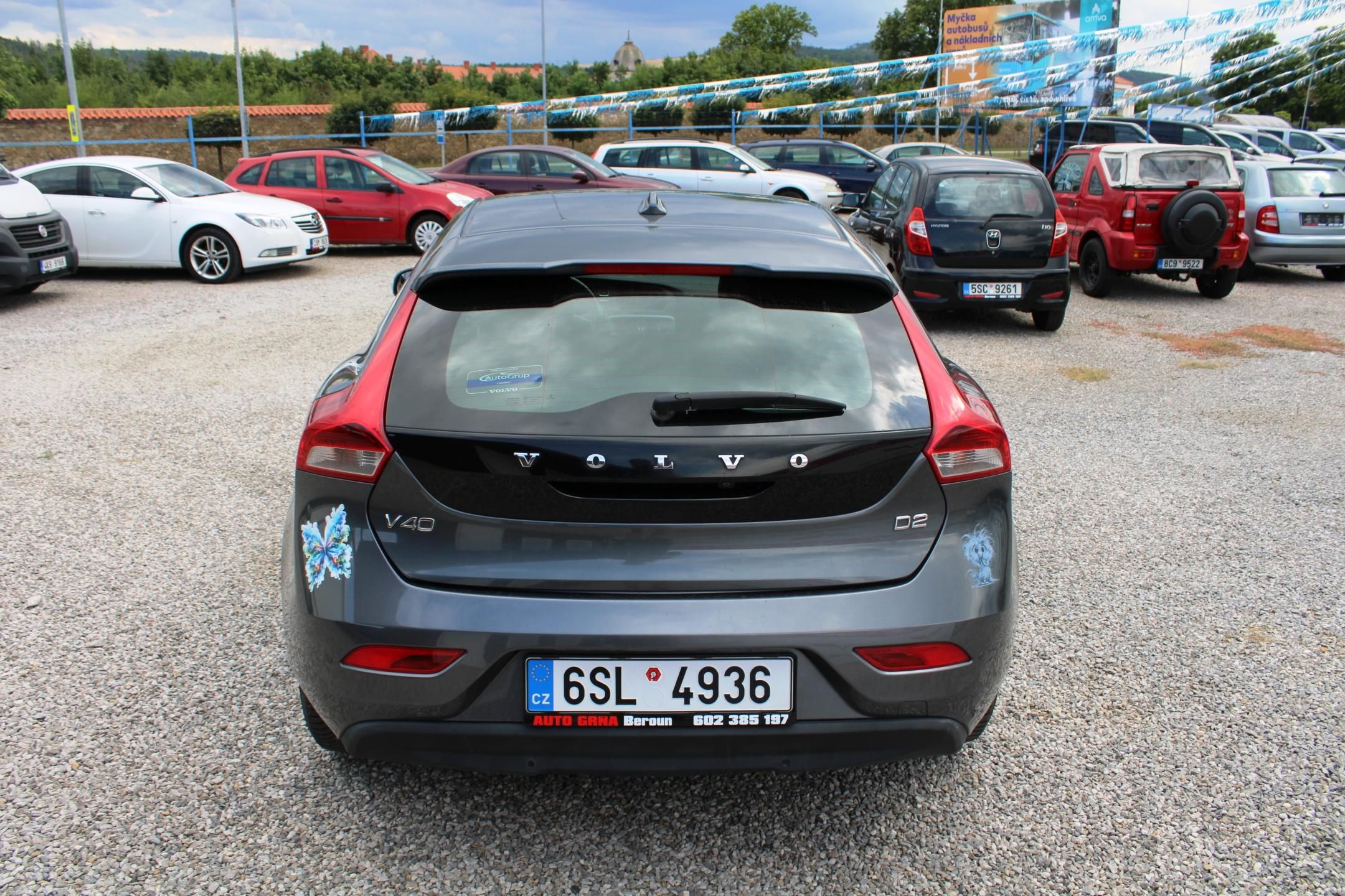 Volvo V40, 1,6D2 KLIMA TEMPOMAT EL.OKNA - fotka 6