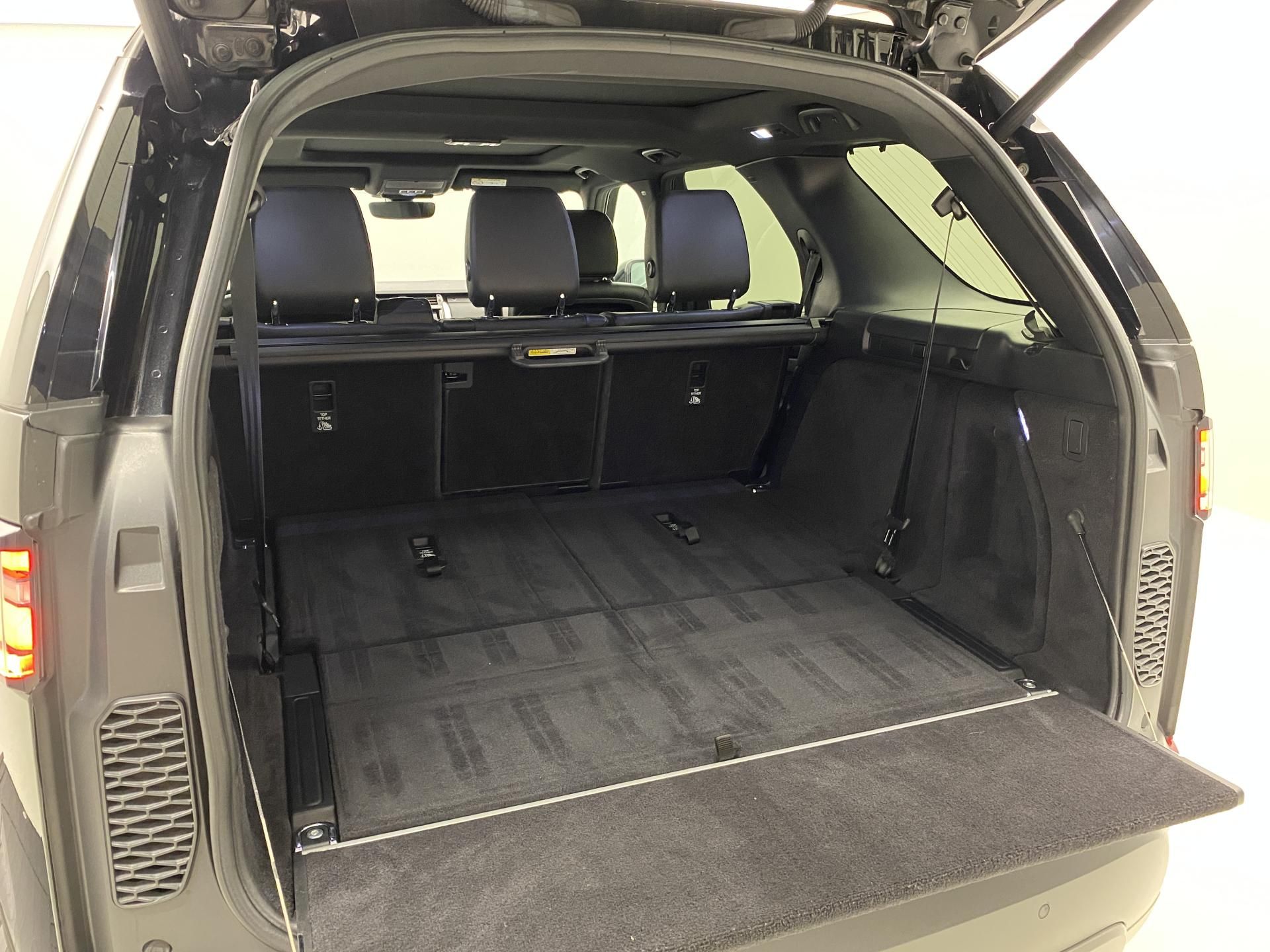 Land Rover Discovery, SD6 HSE AWD AUT 7míst - fotka 6