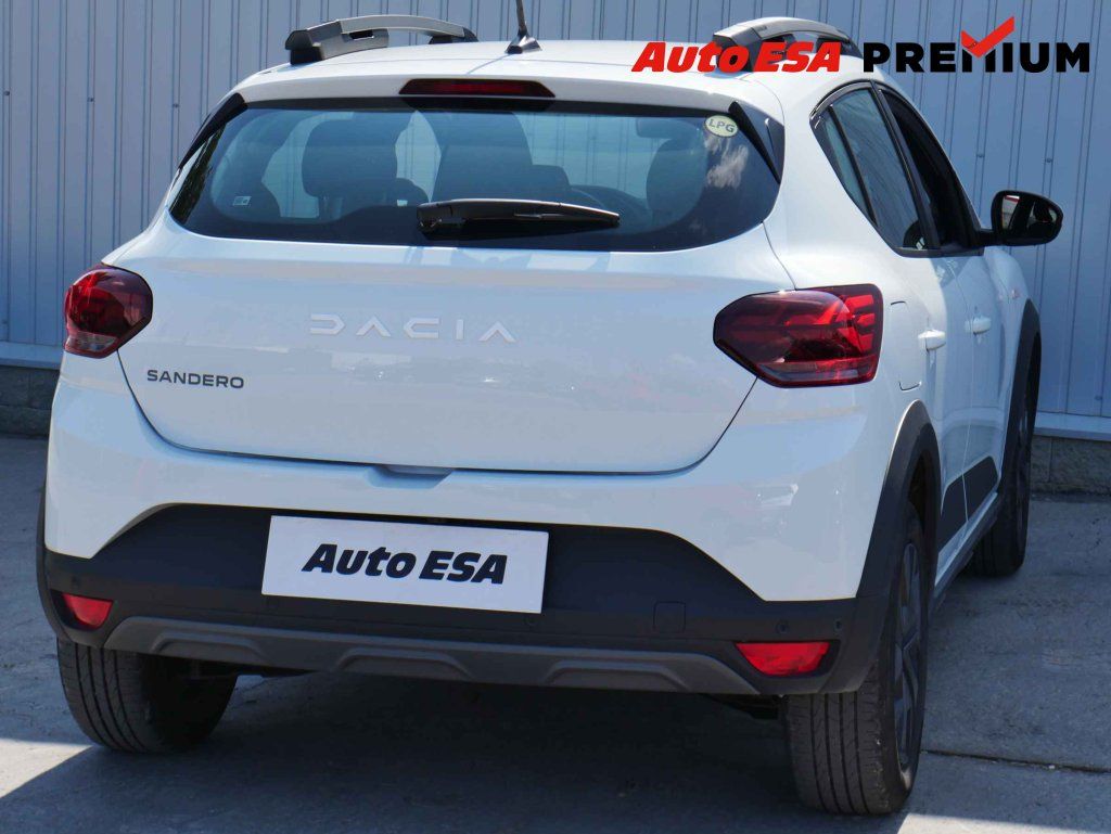 Dacia Sandero, 1.0TCE,1.maj,ČR - fotka 4
