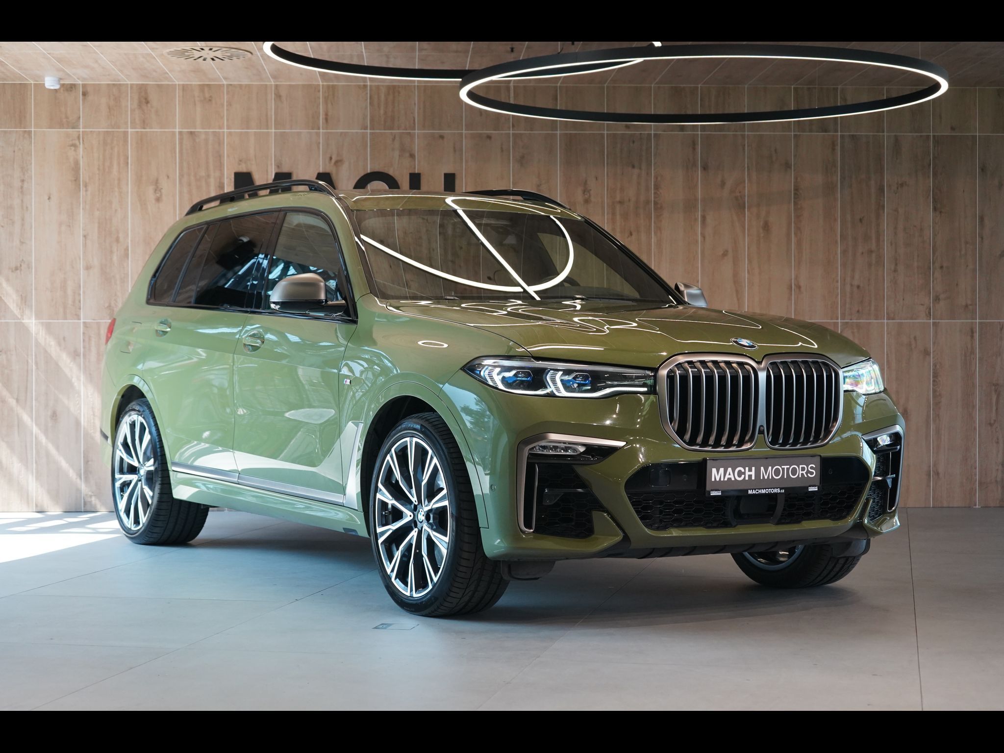 BMW X7, M50i xD, Executive Drive Pro - fotka 4