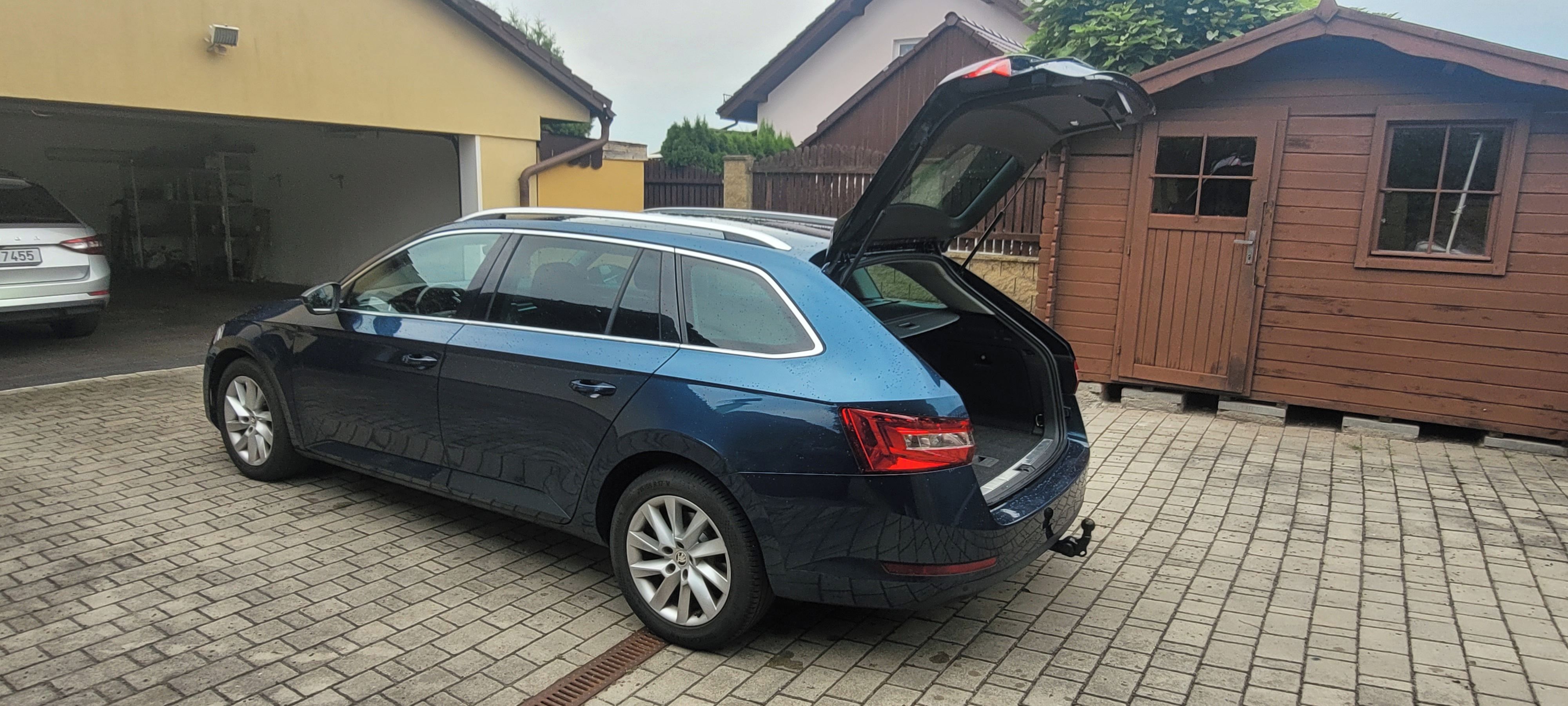 Škoda Superb, 2,0TDi DSG 2022 FACELIFT - fotka 6