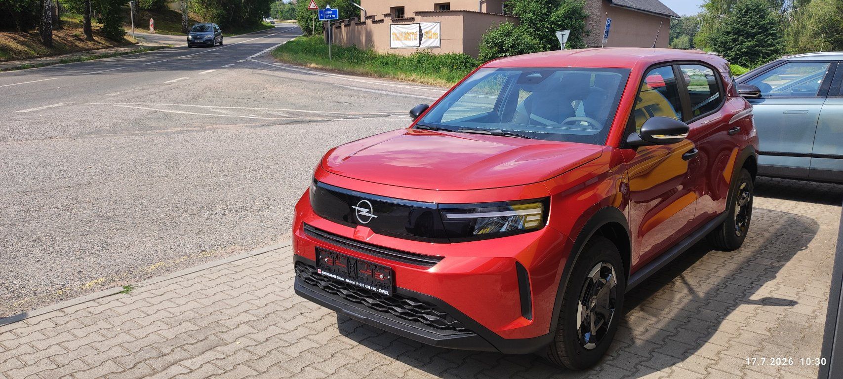 Opel Frontera, EDITION HYBRID 1,2 TURBO 81kW - fotka 2