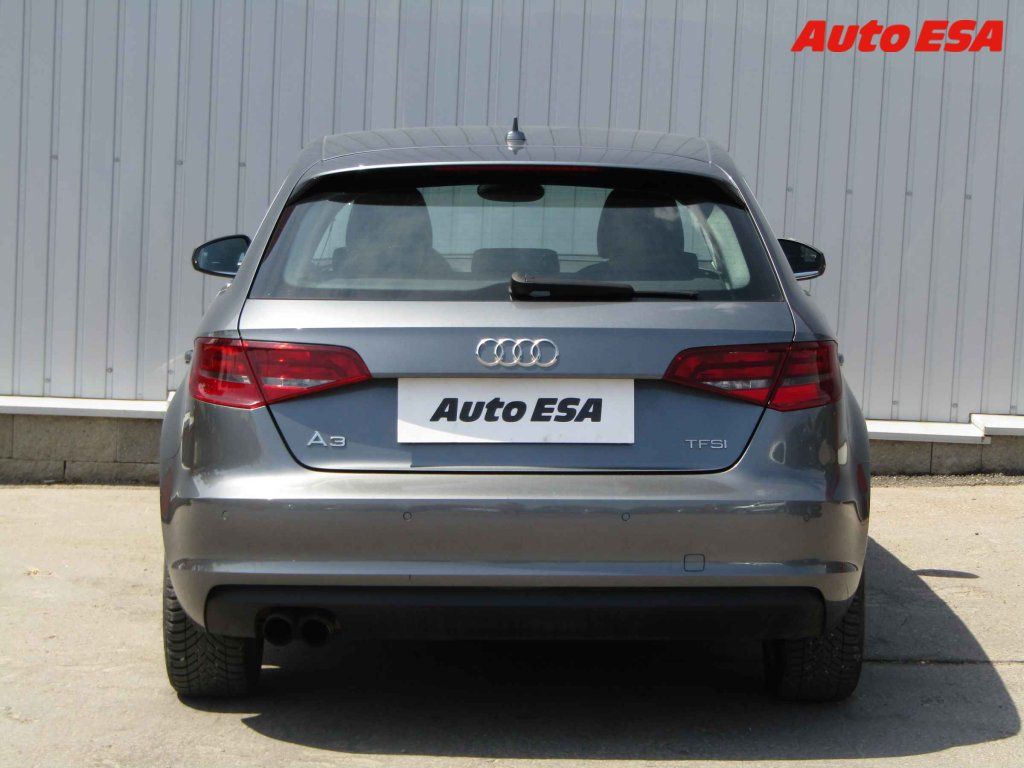 Audi A3, 1.4 TFSi,navi - fotka 5