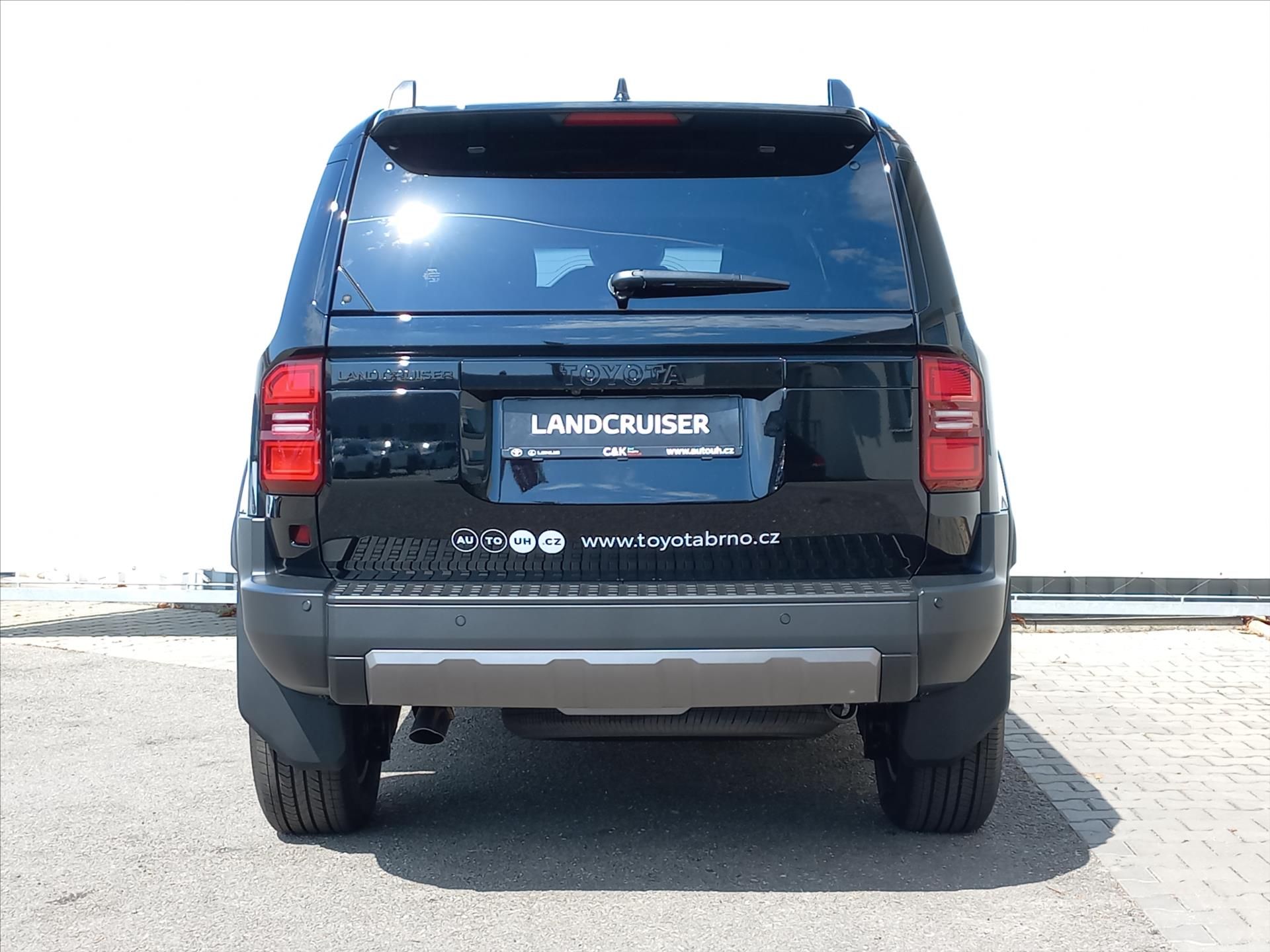Toyota Land Cruiser, 2,8 Diesel 48V MHEV AWD  Execu - fotka 6