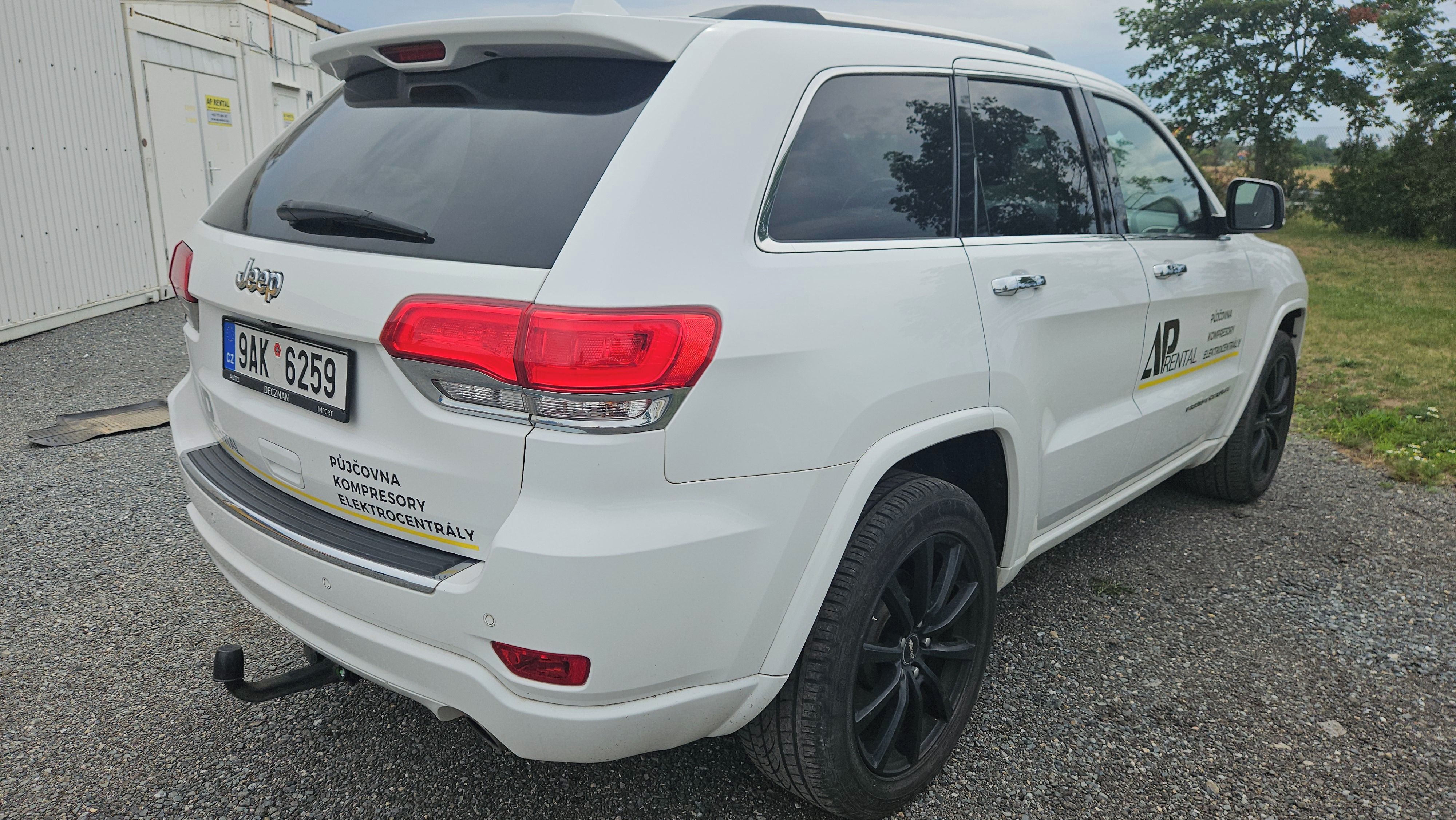 Jeep Grand Cherokee, 3.0 CRD 4x4 Overland DPH nehav - fotka 4