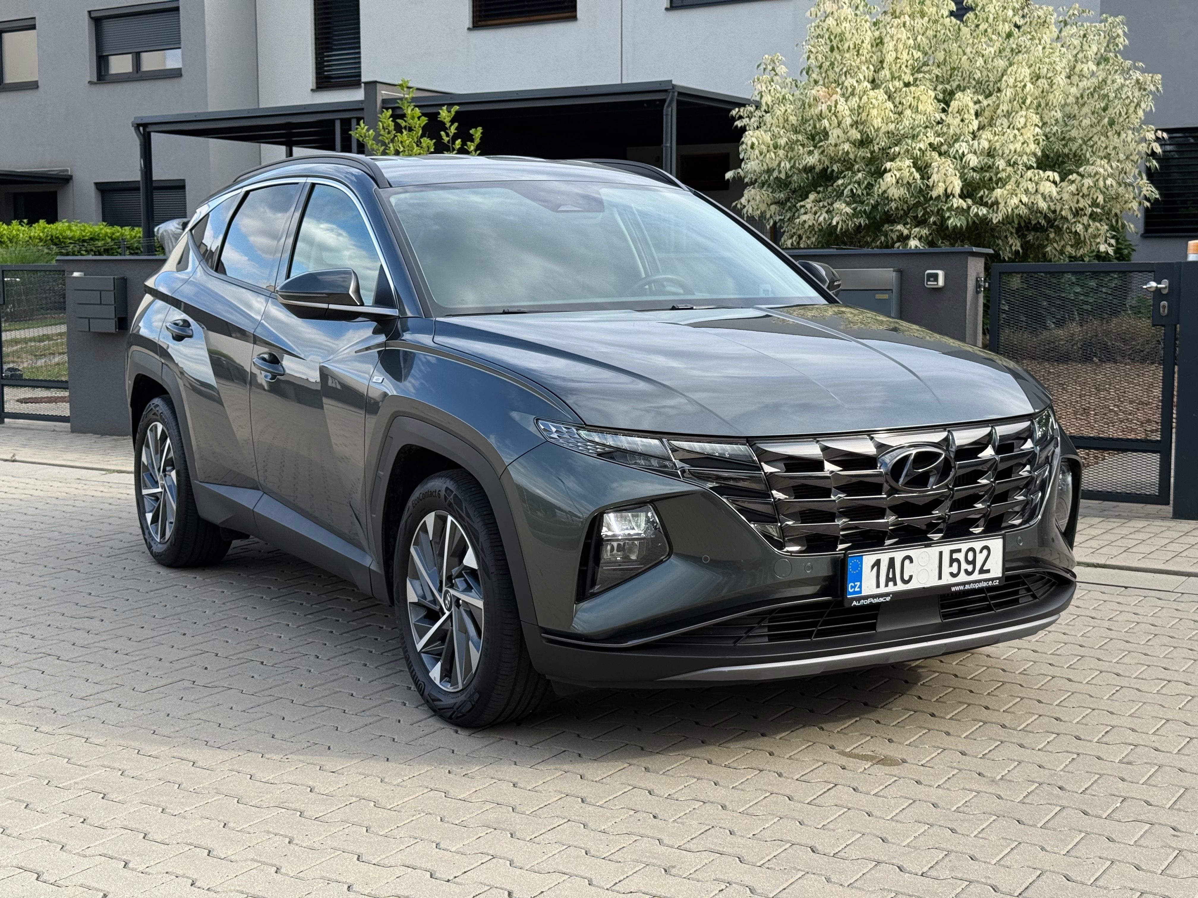 Hyundai Tucson, Style 1.6 100 kW 4x4 automat - fotka 5