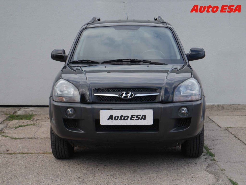Hyundai Tucson, 2.0 i 4x4,AAC - fotka 2