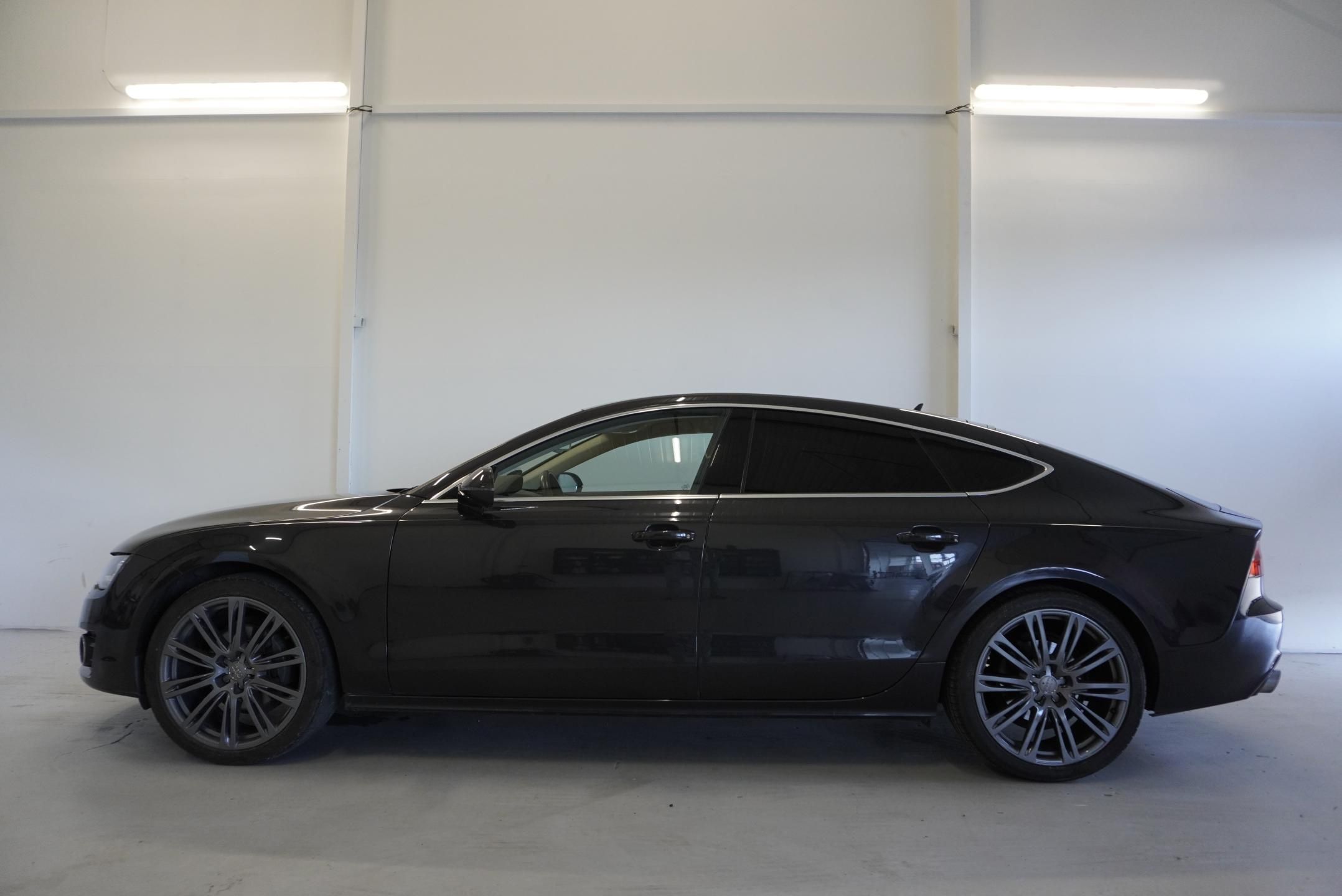 Audi A7, 2.8 FSi-V6 150 kW - AUTOMAT - fotka 2